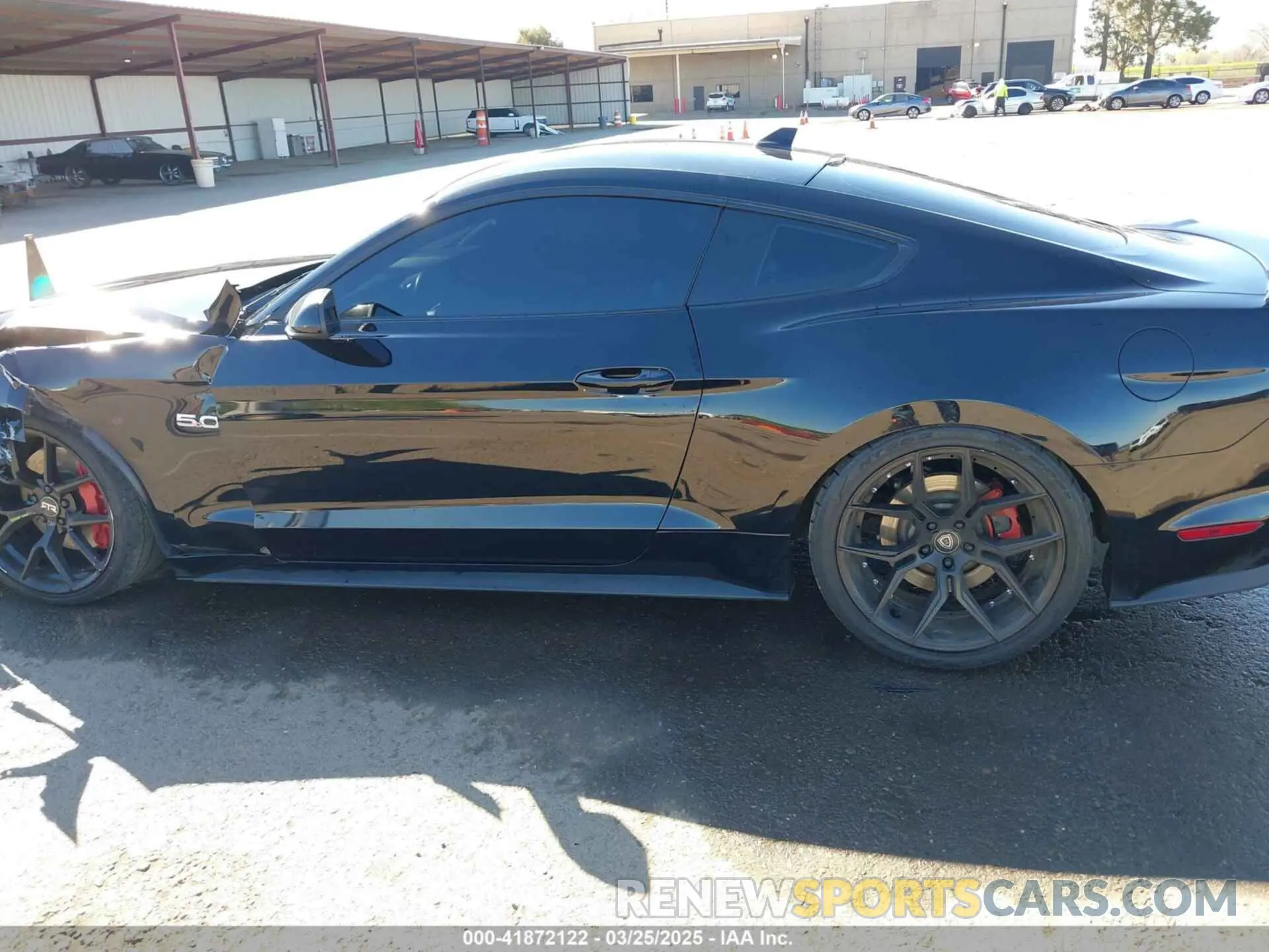 14 Photograph of a damaged car 1FA6P8CFXN5133689 FORD MUSTANG 2022