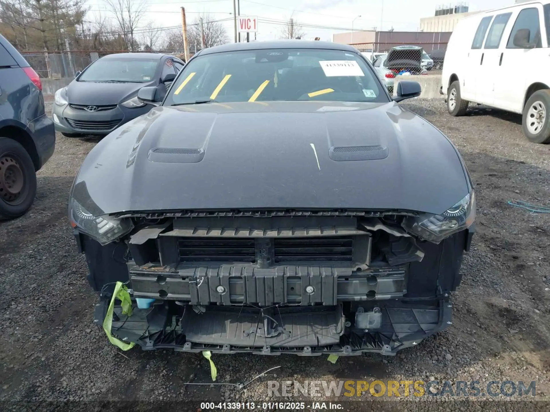 12 Photograph of a damaged car 1FA6P8CFXN5146779 FORD MUSTANG 2022