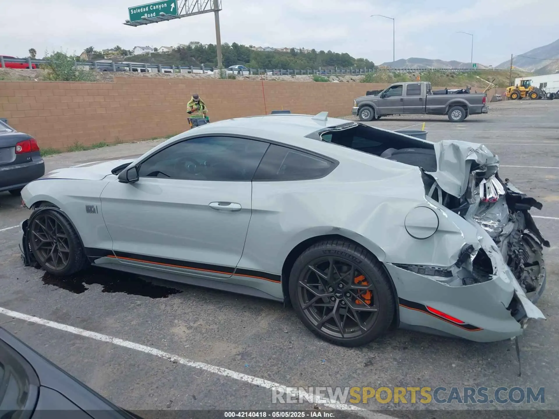 14 Photograph of a damaged car 1FA6P8R08N5552580 FORD MUSTANG 2022