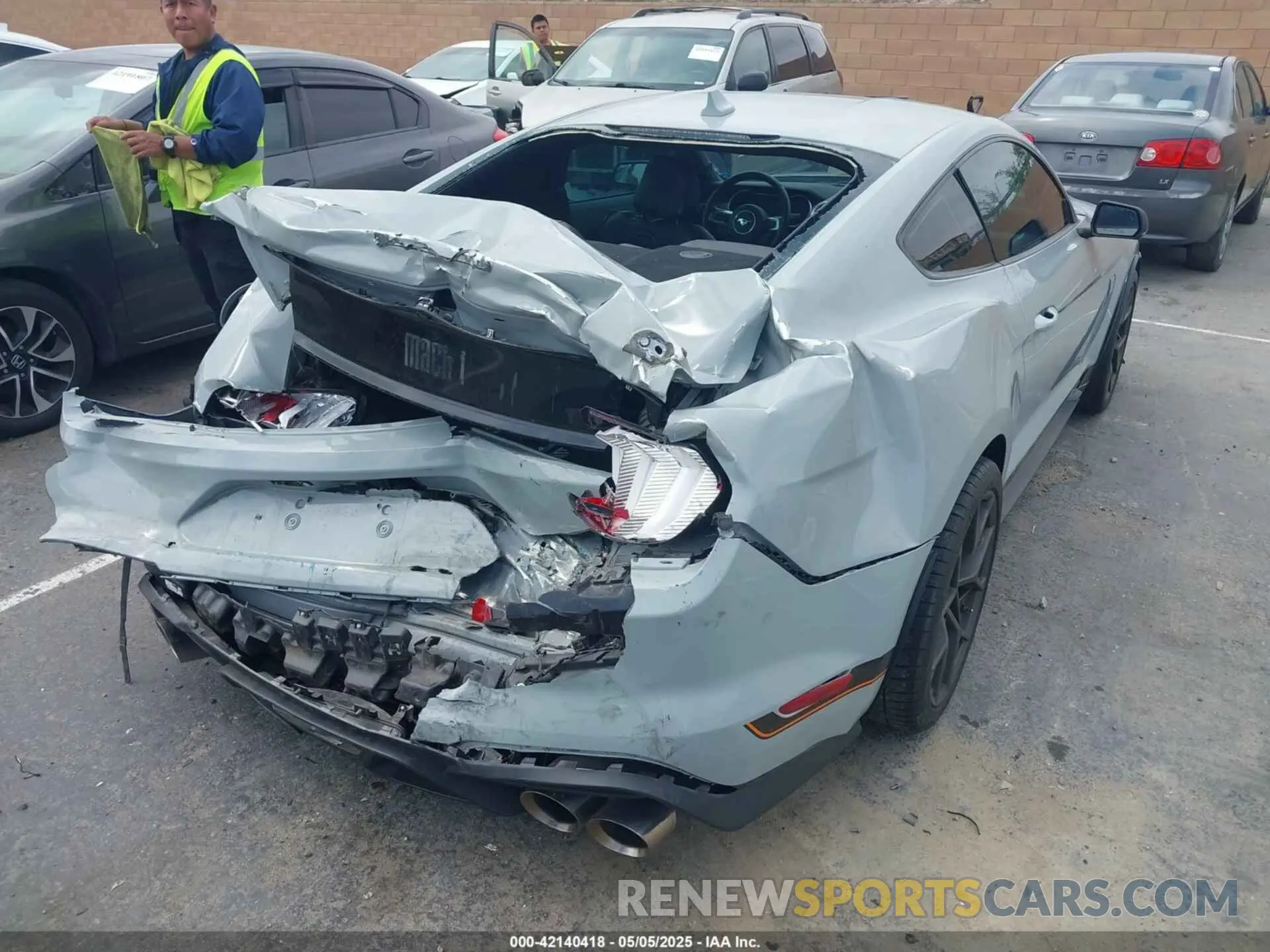 4 Photograph of a damaged car 1FA6P8R08N5552580 FORD MUSTANG 2022