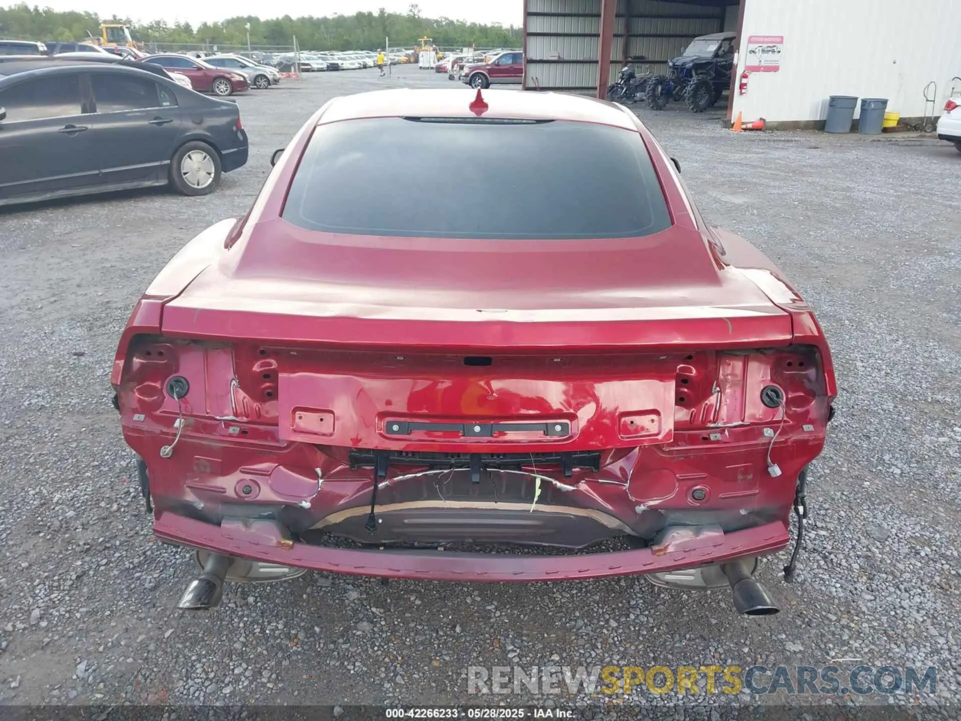 17 Photograph of a damaged car 1FA6P8TH0N5114862 FORD MUSTANG 2022