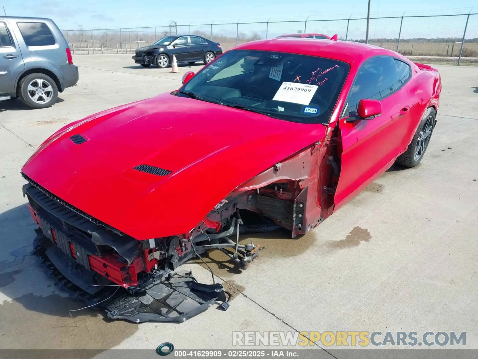 6 Photograph of a damaged car 1FA6P8TH1N5101036 FORD MUSTANG 2022