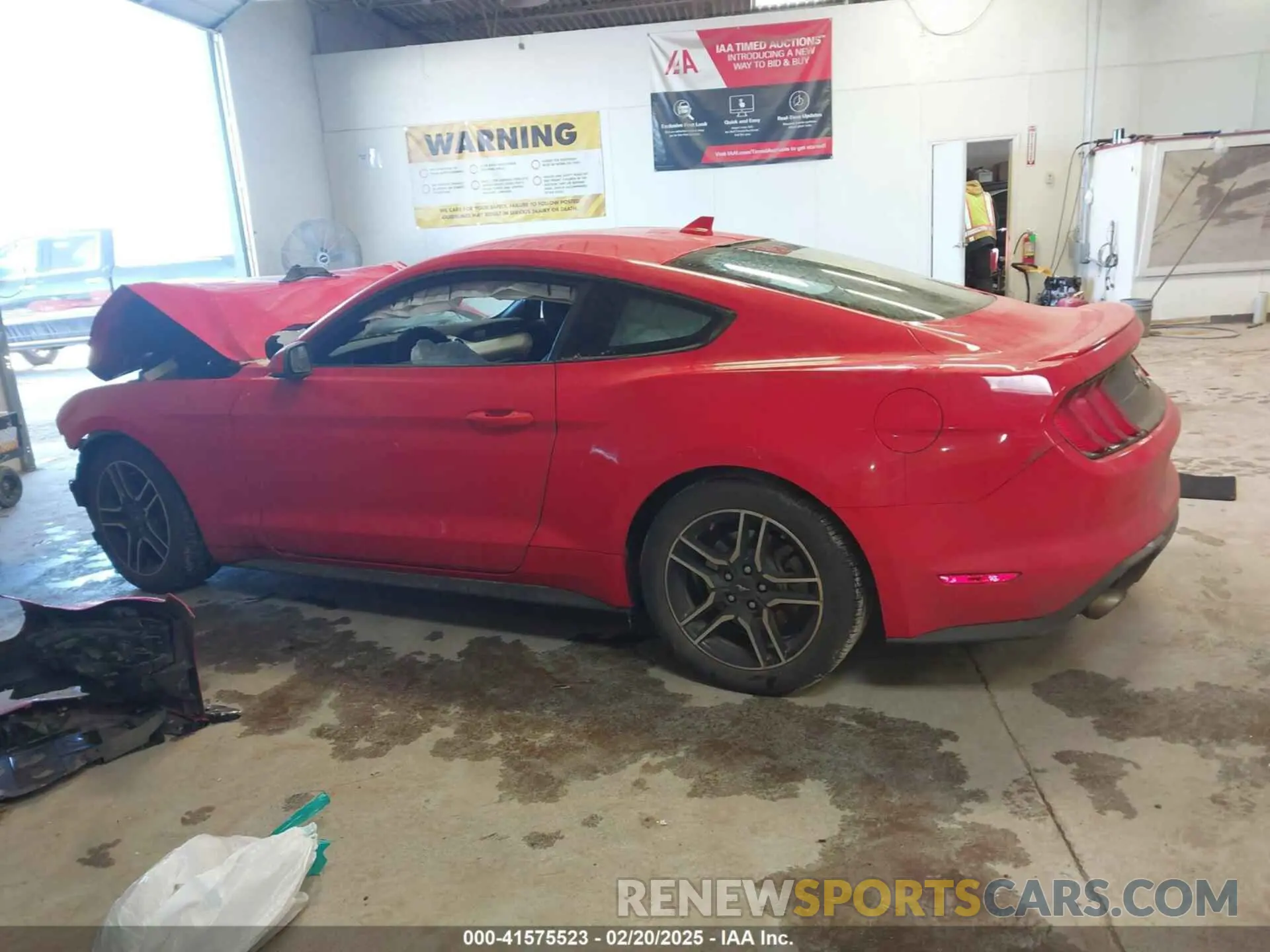 15 Photograph of a damaged car 1FA6P8TH1N5101991 FORD MUSTANG 2022