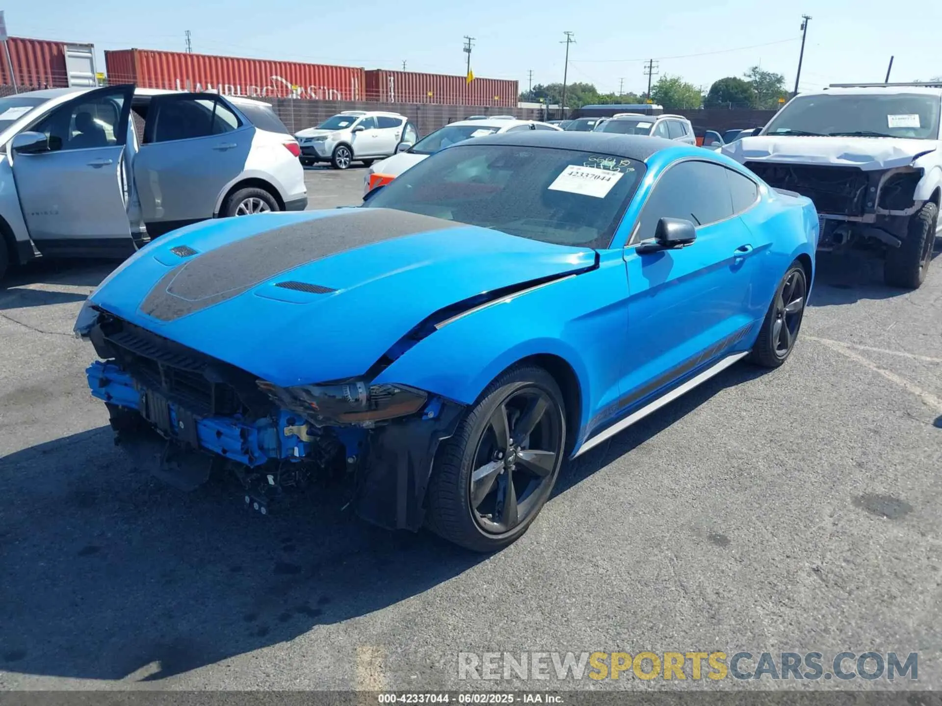 2 Photograph of a damaged car 1FA6P8TH1N5104194 FORD MUSTANG 2022
