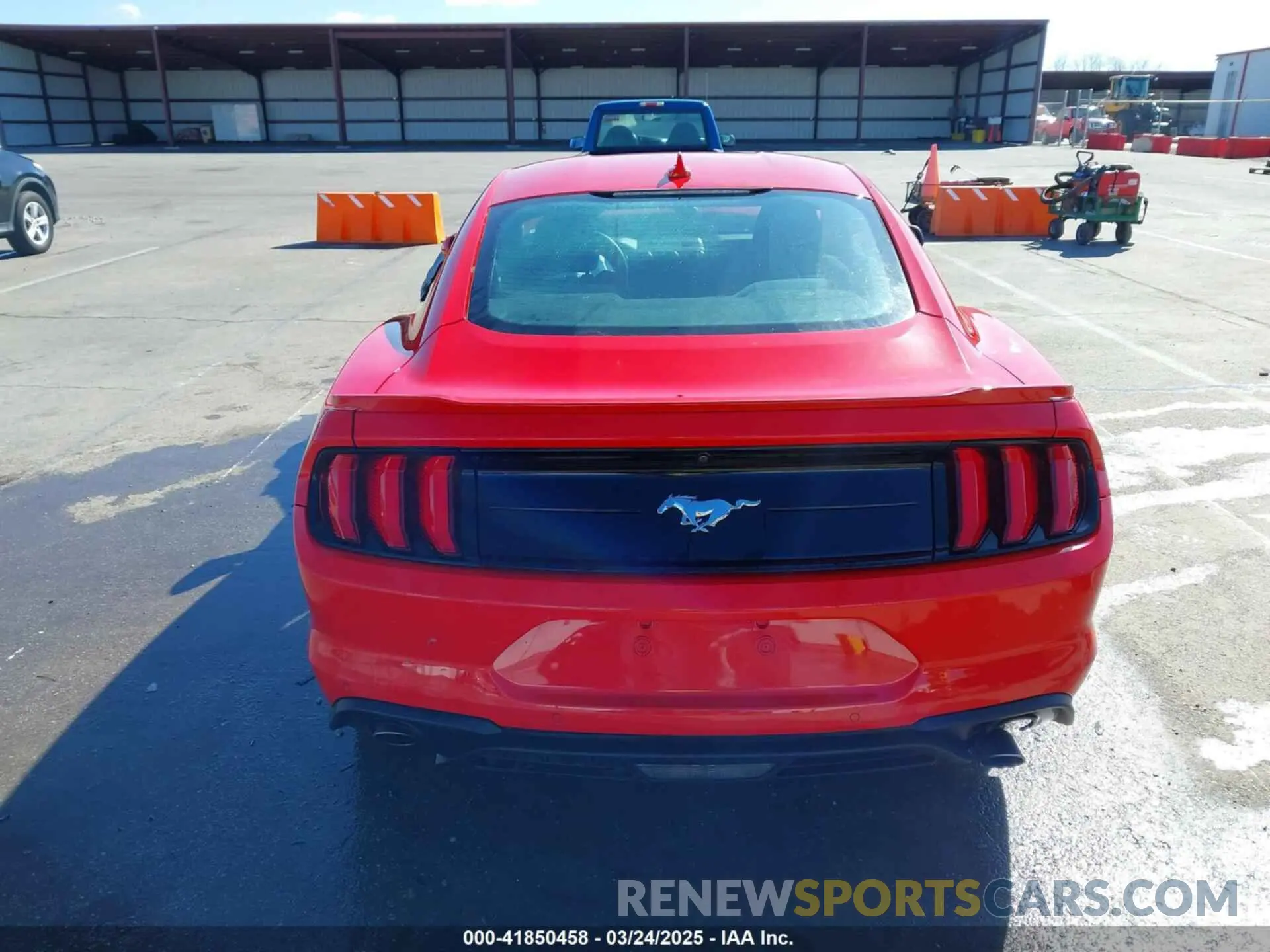 16 Photograph of a damaged car 1FA6P8TH1N5126504 FORD MUSTANG 2022