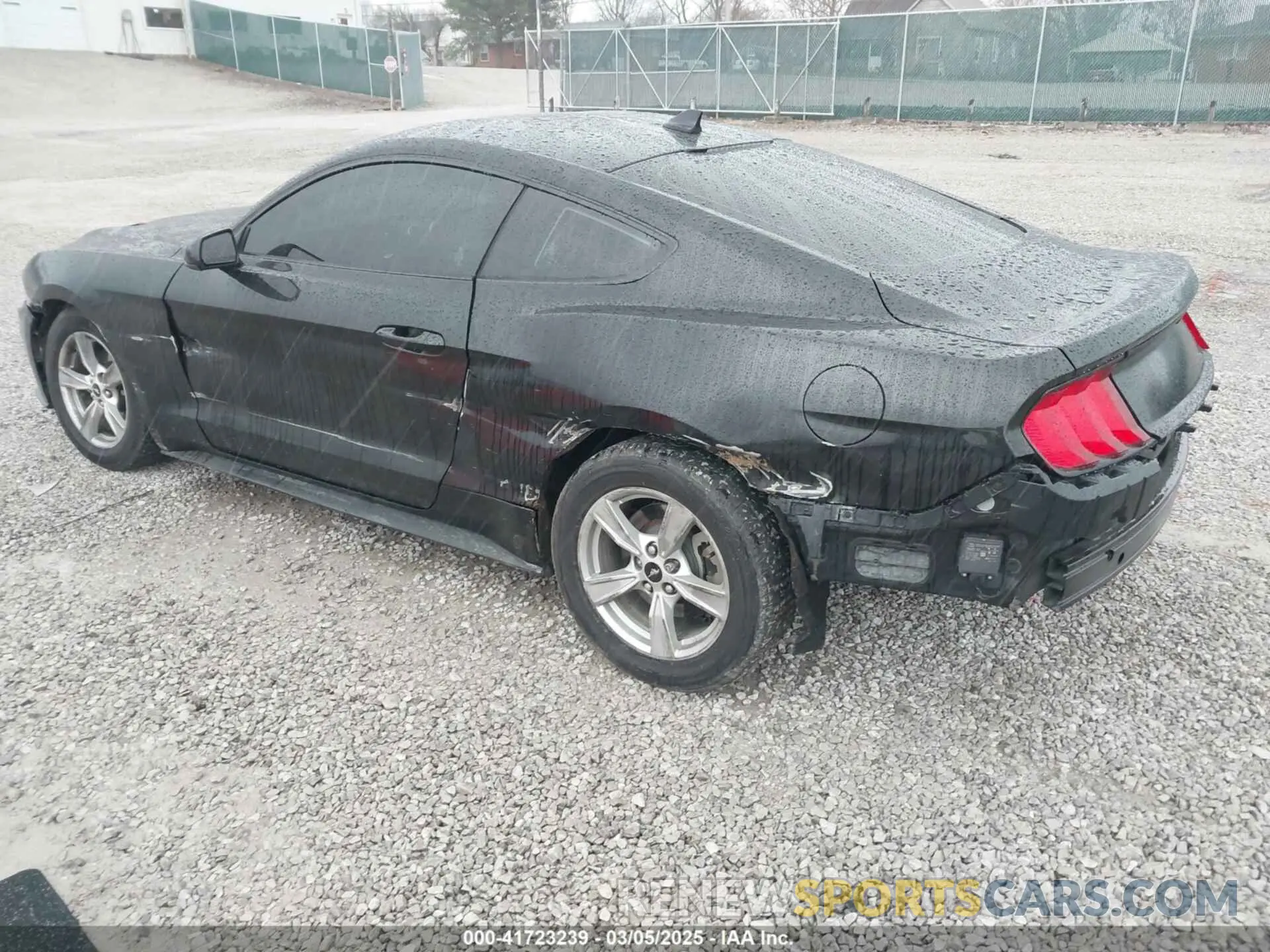 3 Photograph of a damaged car 1FA6P8TH2N5133445 FORD MUSTANG 2022