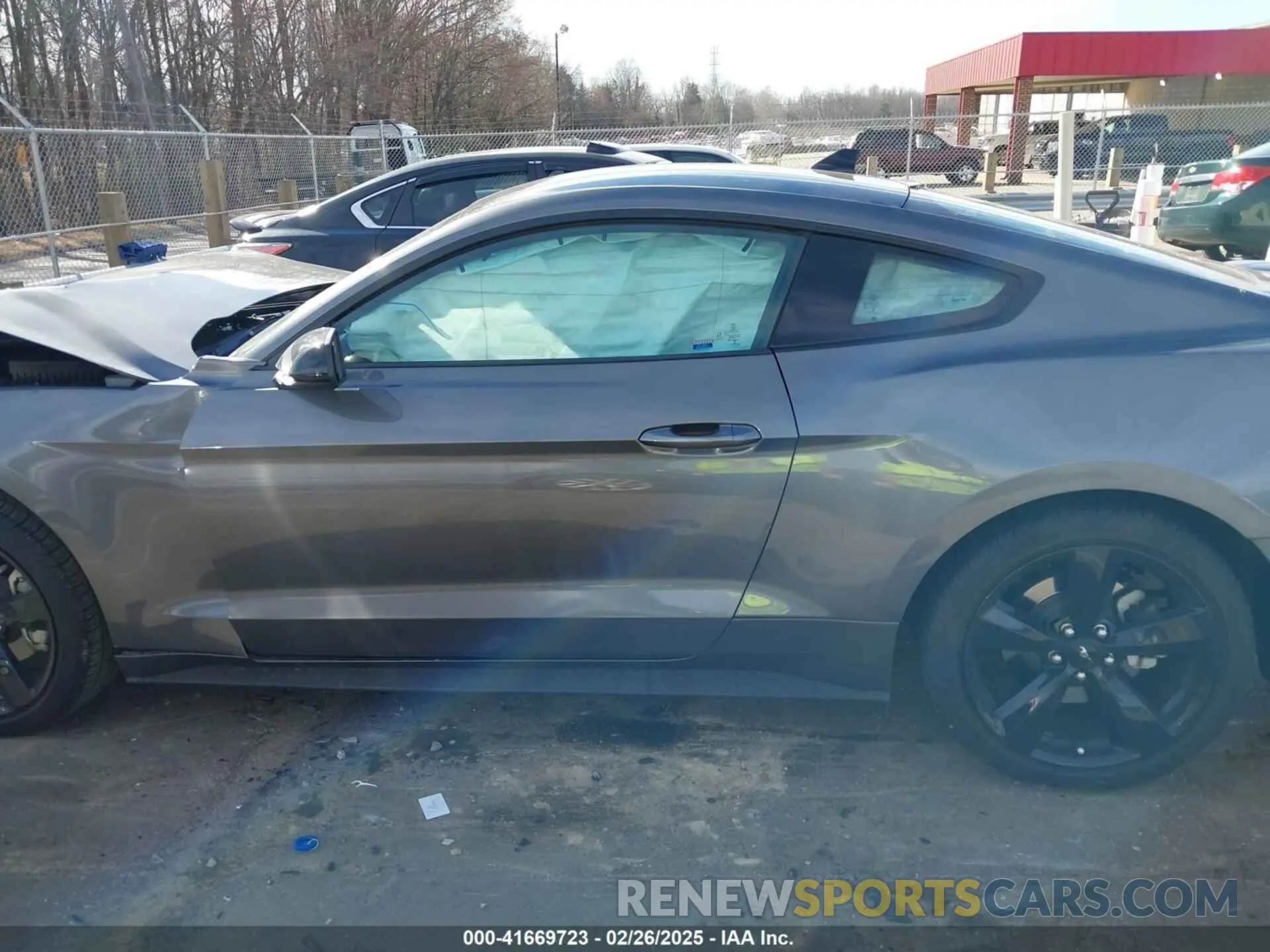 14 Photograph of a damaged car 1FA6P8TH2N5141464 FORD MUSTANG 2022