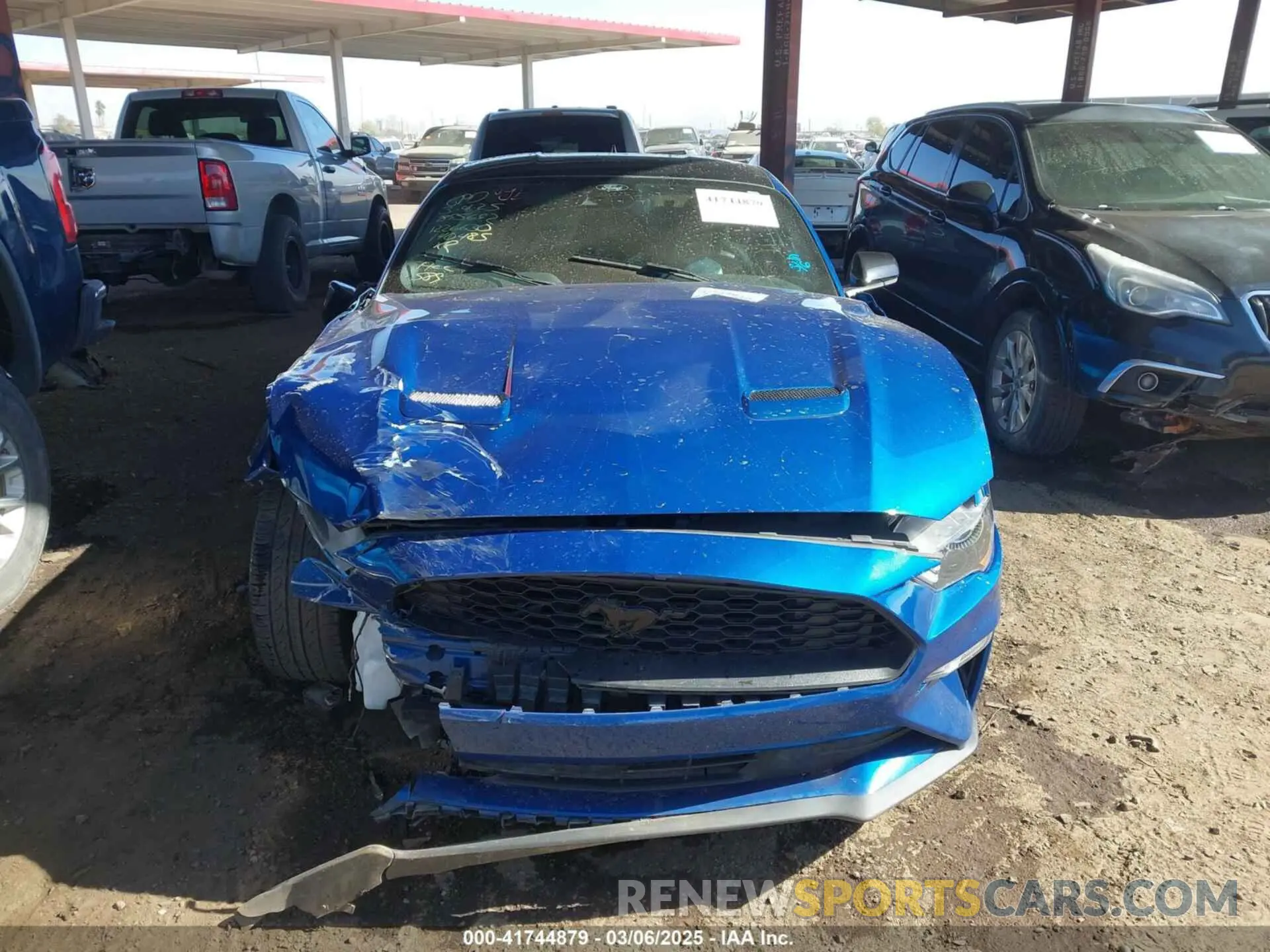 11 Photograph of a damaged car 1FA6P8TH5N5140485 FORD MUSTANG 2022