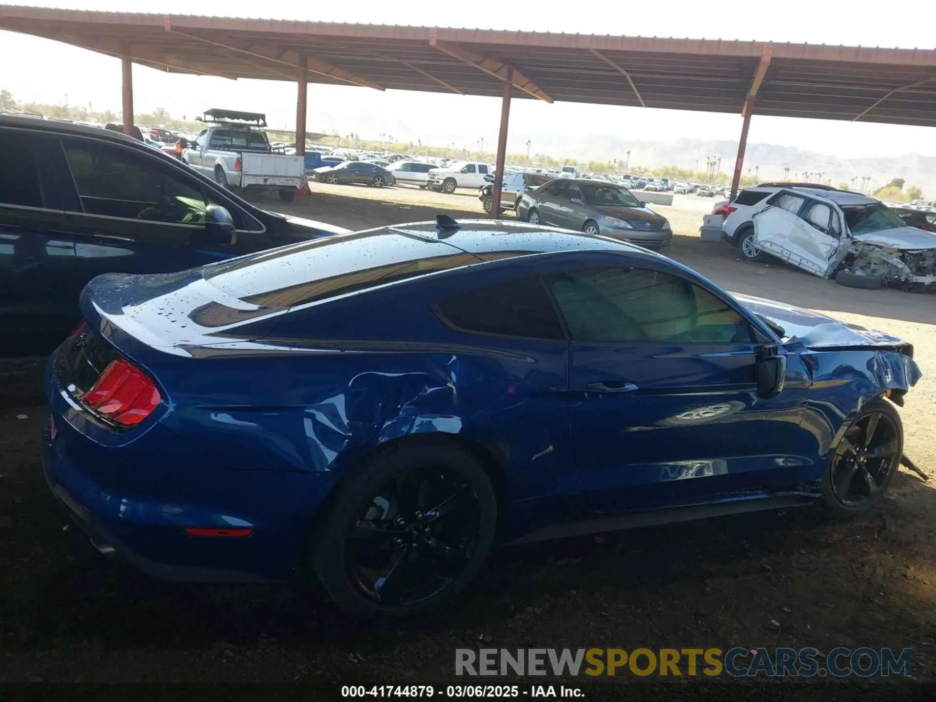 12 Photograph of a damaged car 1FA6P8TH5N5140485 FORD MUSTANG 2022