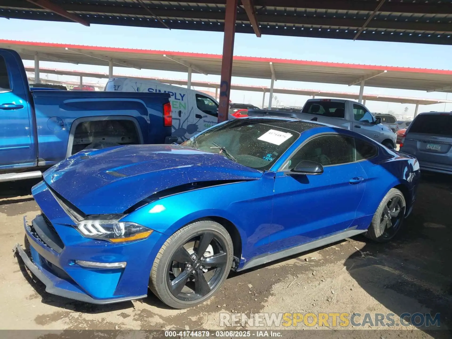 13 Photograph of a damaged car 1FA6P8TH5N5140485 FORD MUSTANG 2022