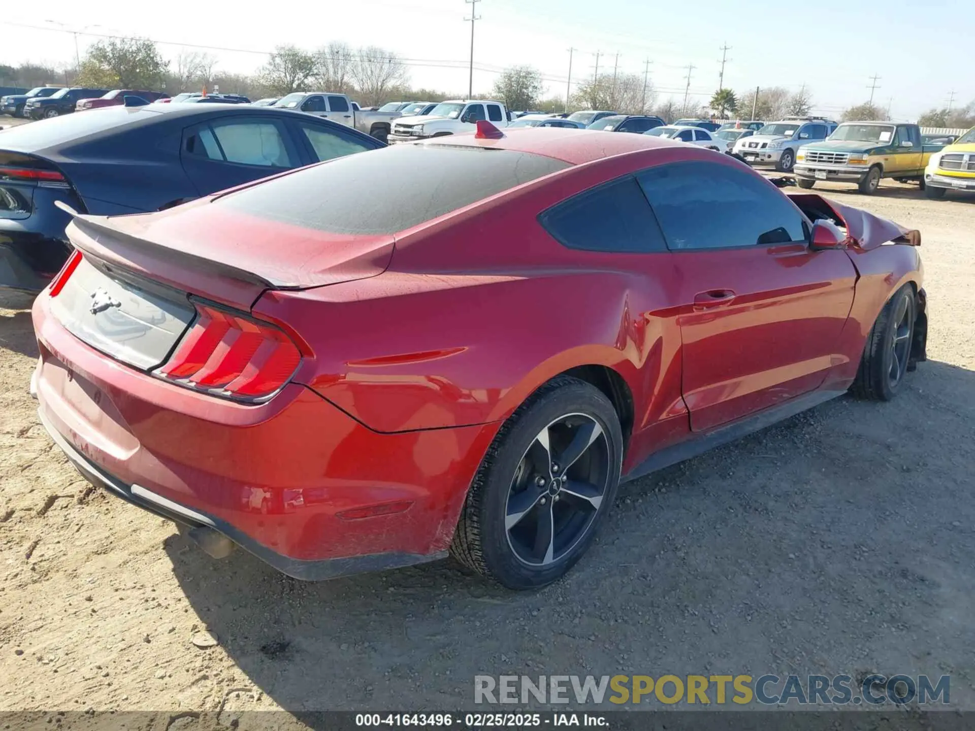 4 Photograph of a damaged car 1FA6P8TH5N5147680 FORD MUSTANG 2022