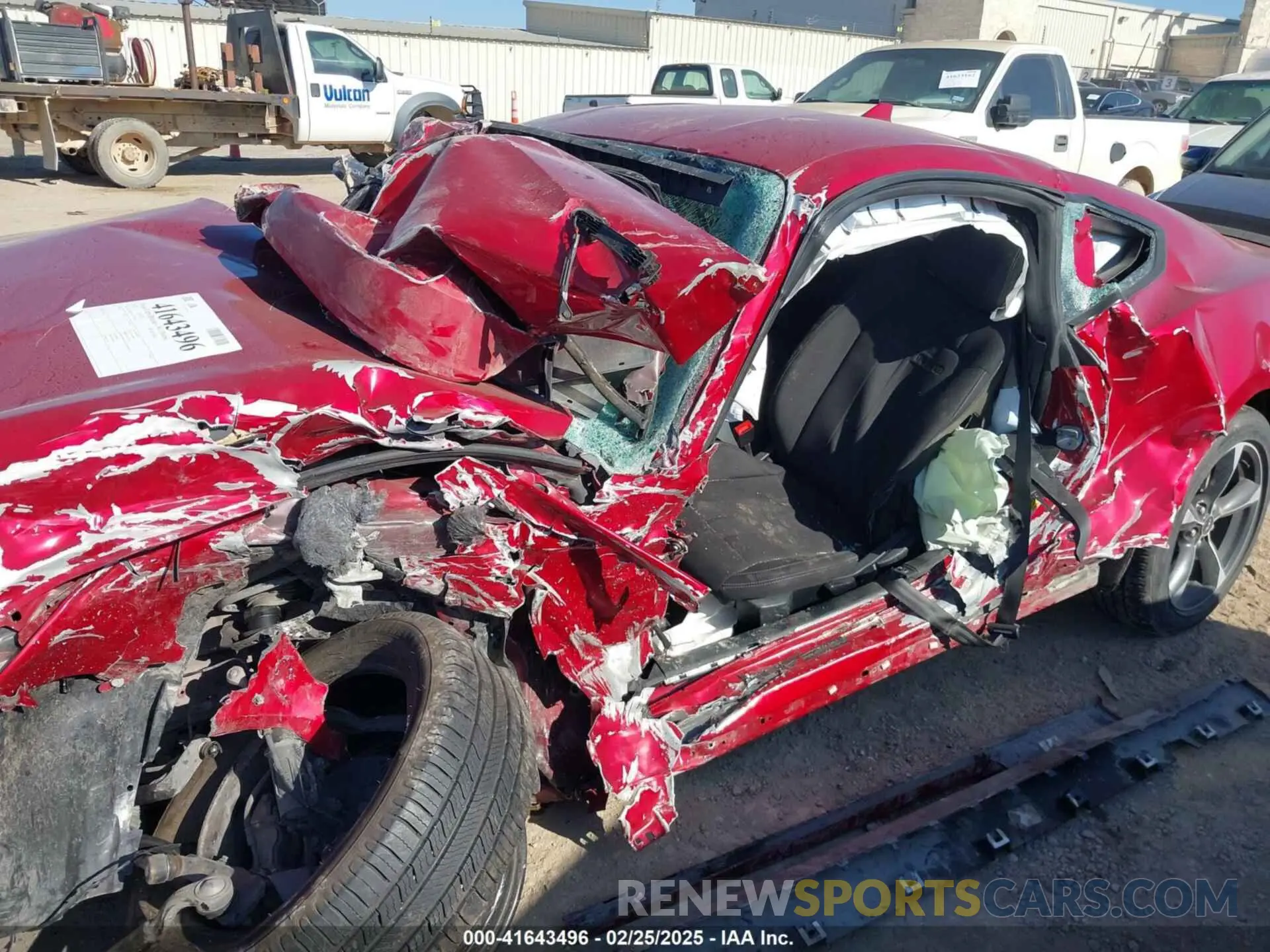 6 Photograph of a damaged car 1FA6P8TH5N5147680 FORD MUSTANG 2022
