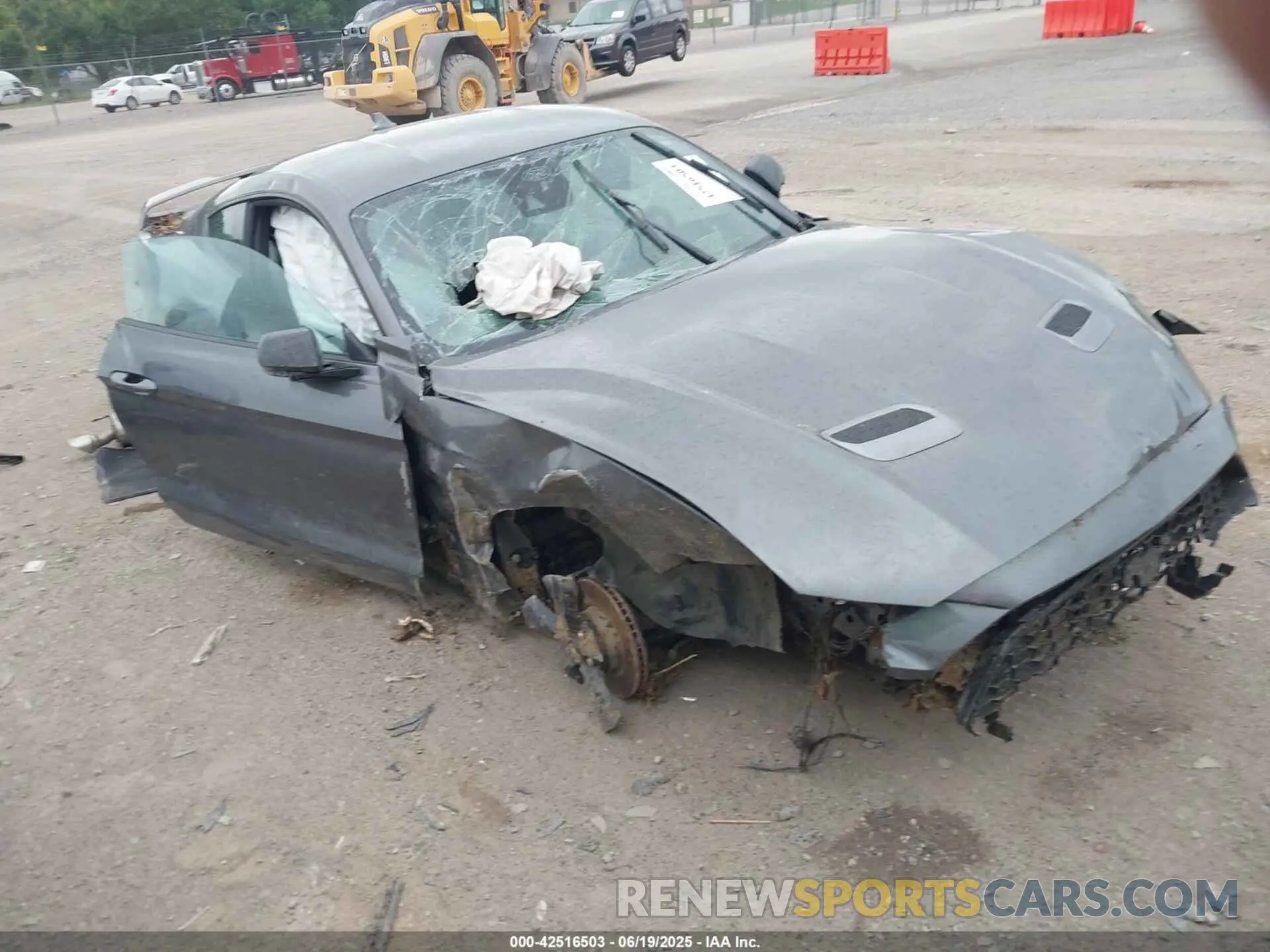 1 Photograph of a damaged car 1FA6P8TH5N5150143 FORD MUSTANG 2022