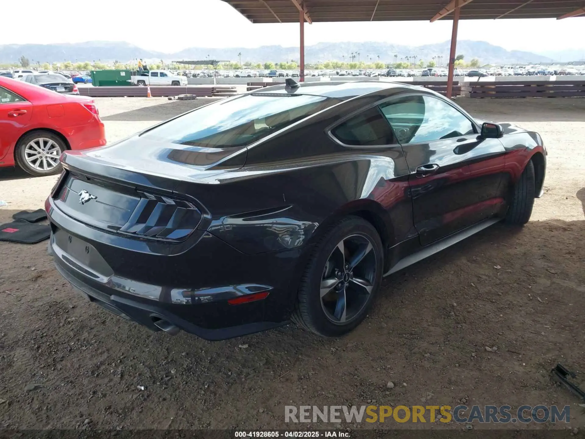 4 Photograph of a damaged car 1FA6P8TH8N5109683 FORD MUSTANG 2022