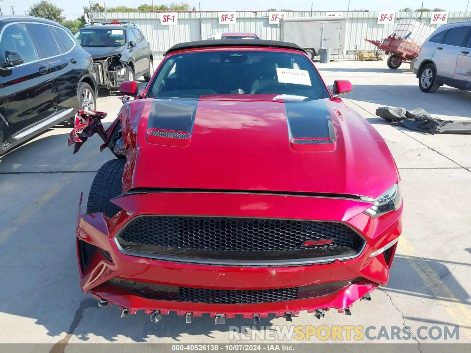 13 Photograph of a damaged car 1FATP8FF9N5111083 FORD MUSTANG 2022