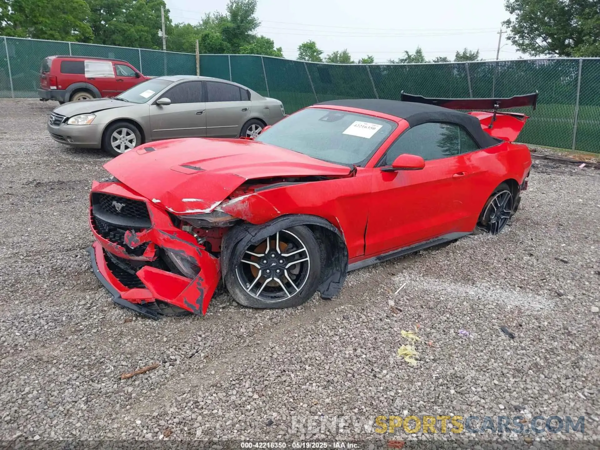 2 Photograph of a damaged car 1FATP8UH5N5115670 FORD MUSTANG 2022