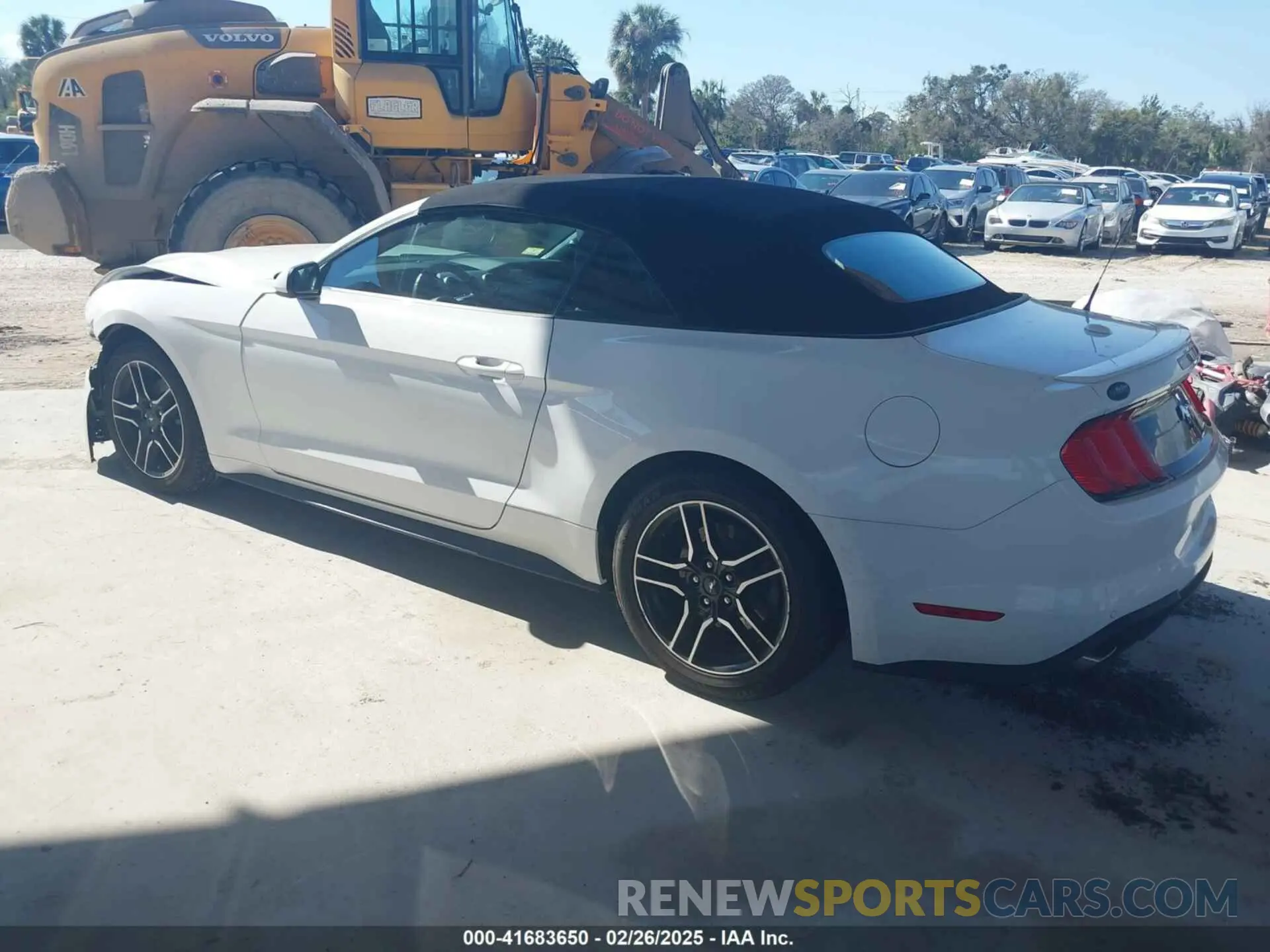 3 Photograph of a damaged car 1FATP8UH6N5107464 FORD MUSTANG 2022