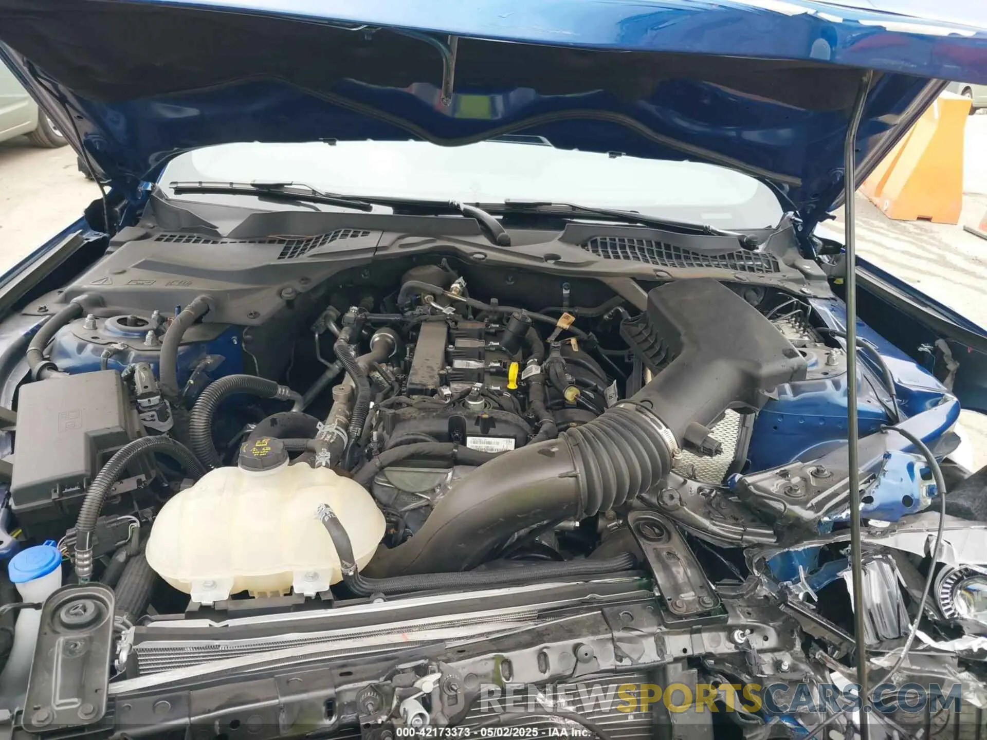 10 Photograph of a damaged car 1FATP8UH7N5144894 FORD MUSTANG 2022