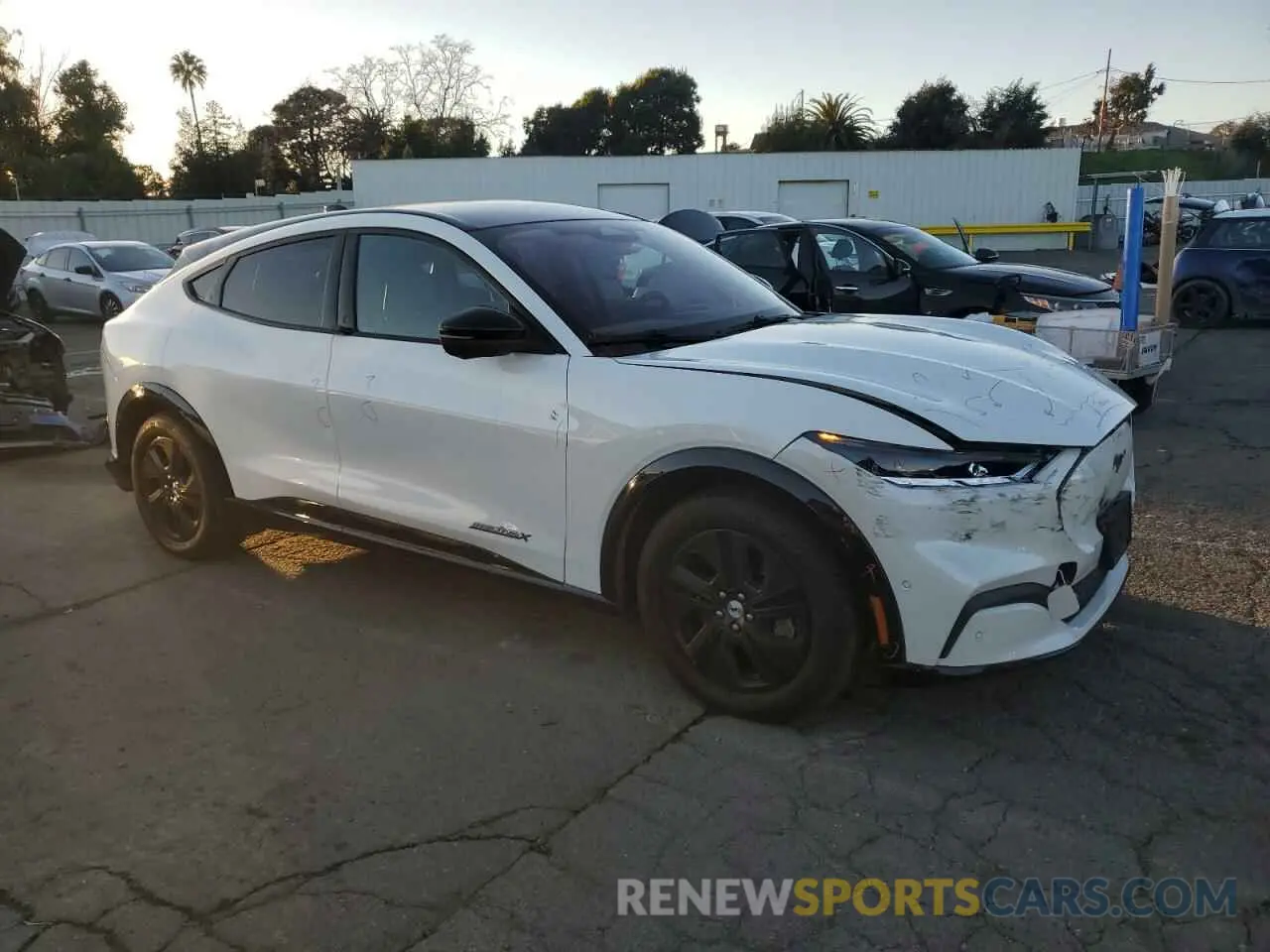 4 Photograph of a damaged car 3FMTK2SU9NMA58255 FORD MUSTANG 2022