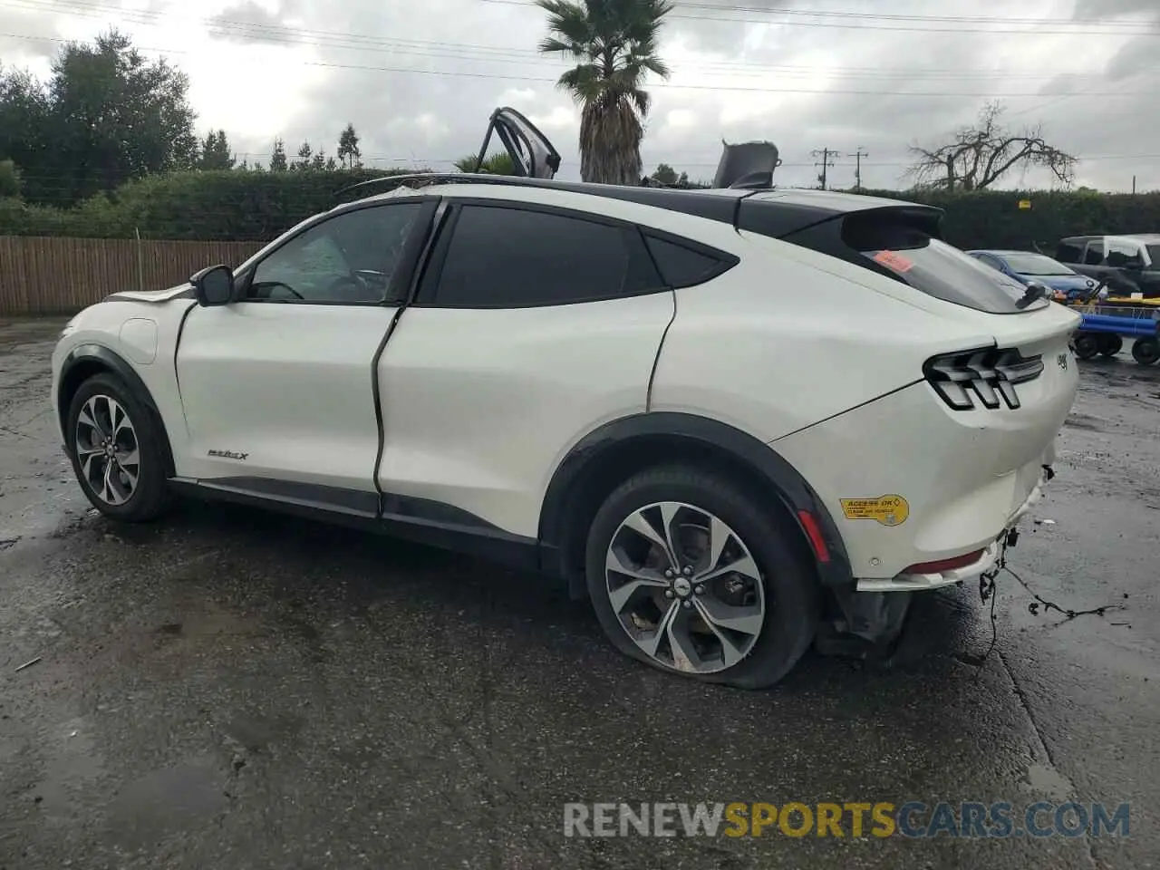 2 Photograph of a damaged car 3FMTK3R71NMA28401 FORD MUSTANG 2022