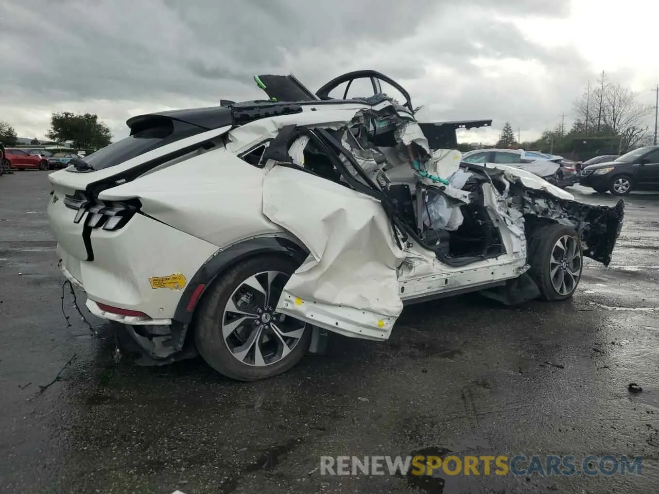 3 Photograph of a damaged car 3FMTK3R71NMA28401 FORD MUSTANG 2022