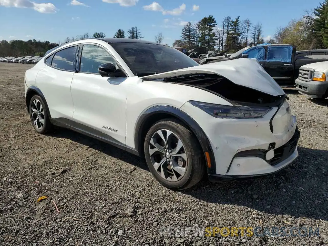 4 Photograph of a damaged car 3FMTK3SU2NMA55994 FORD MUSTANG 2022