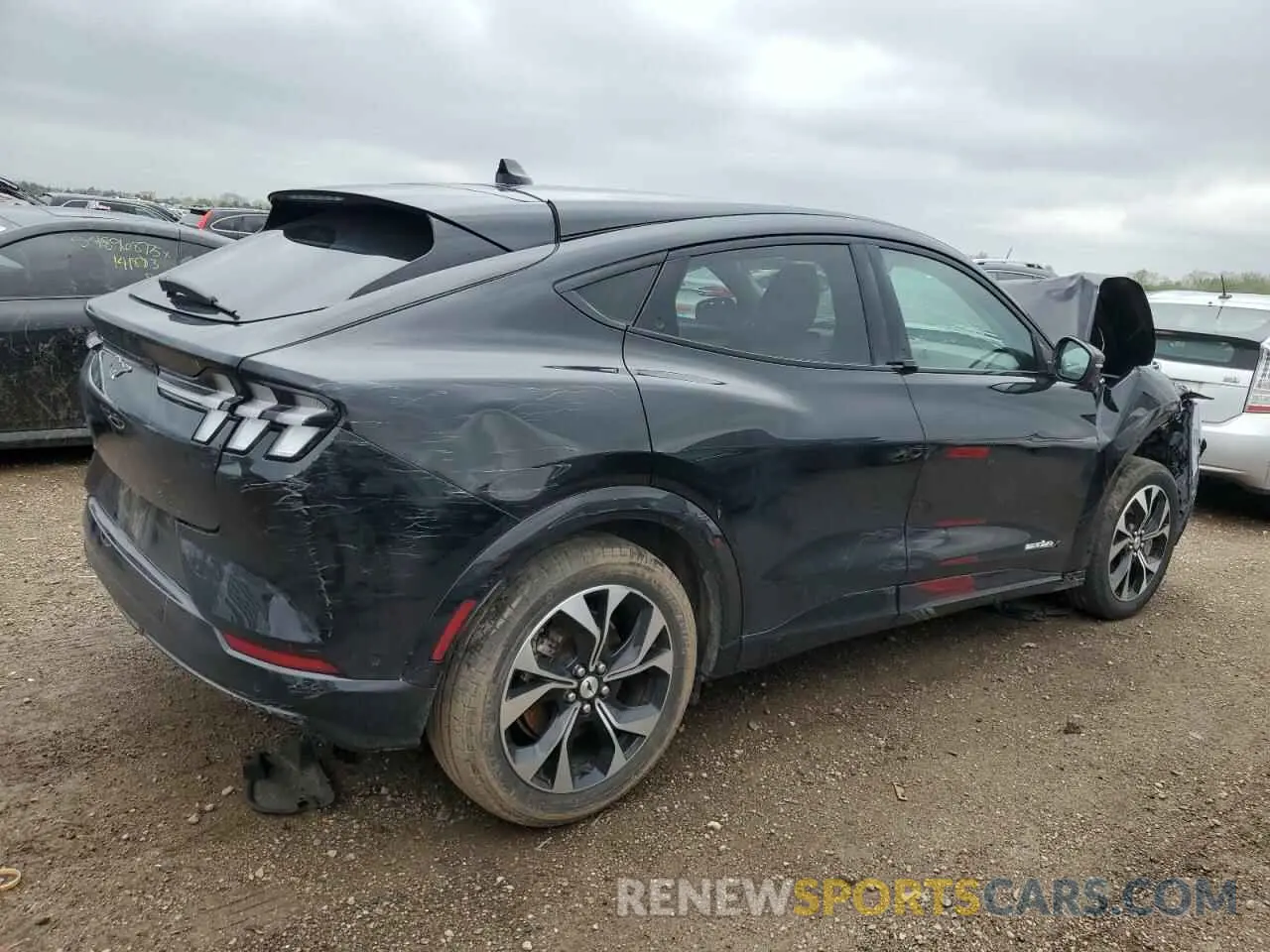 3 Photograph of a damaged car 3FMTK3SU6NMA23632 FORD MUSTANG 2022