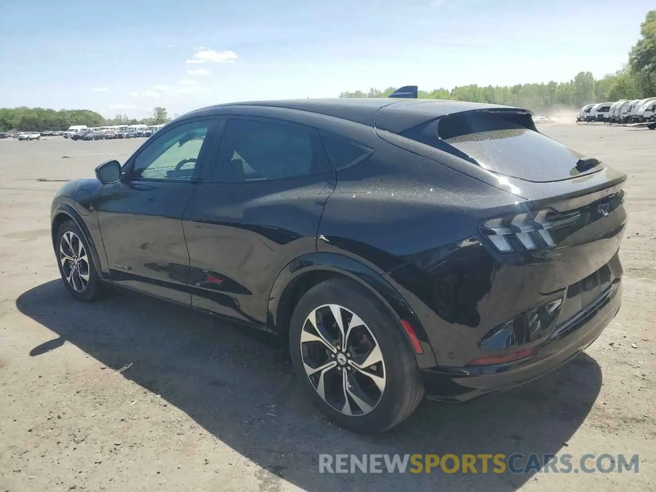 2 Photograph of a damaged car 3FMTK3SU6NMA55450 FORD MUSTANG 2022