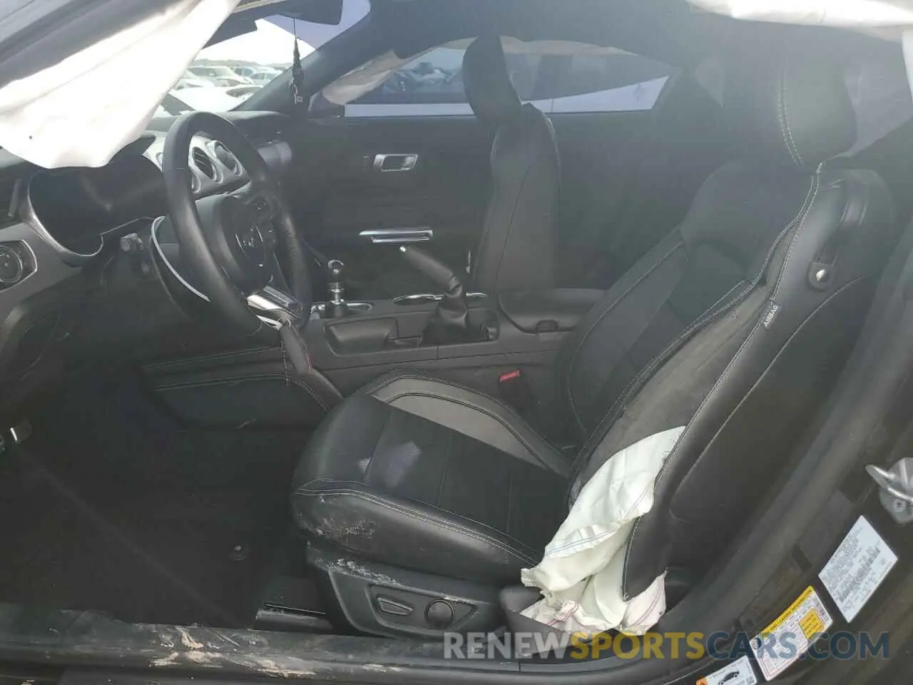 7 Photograph of a damaged car 1FA6P8CF0P5300306 FORD MUSTANG 2023