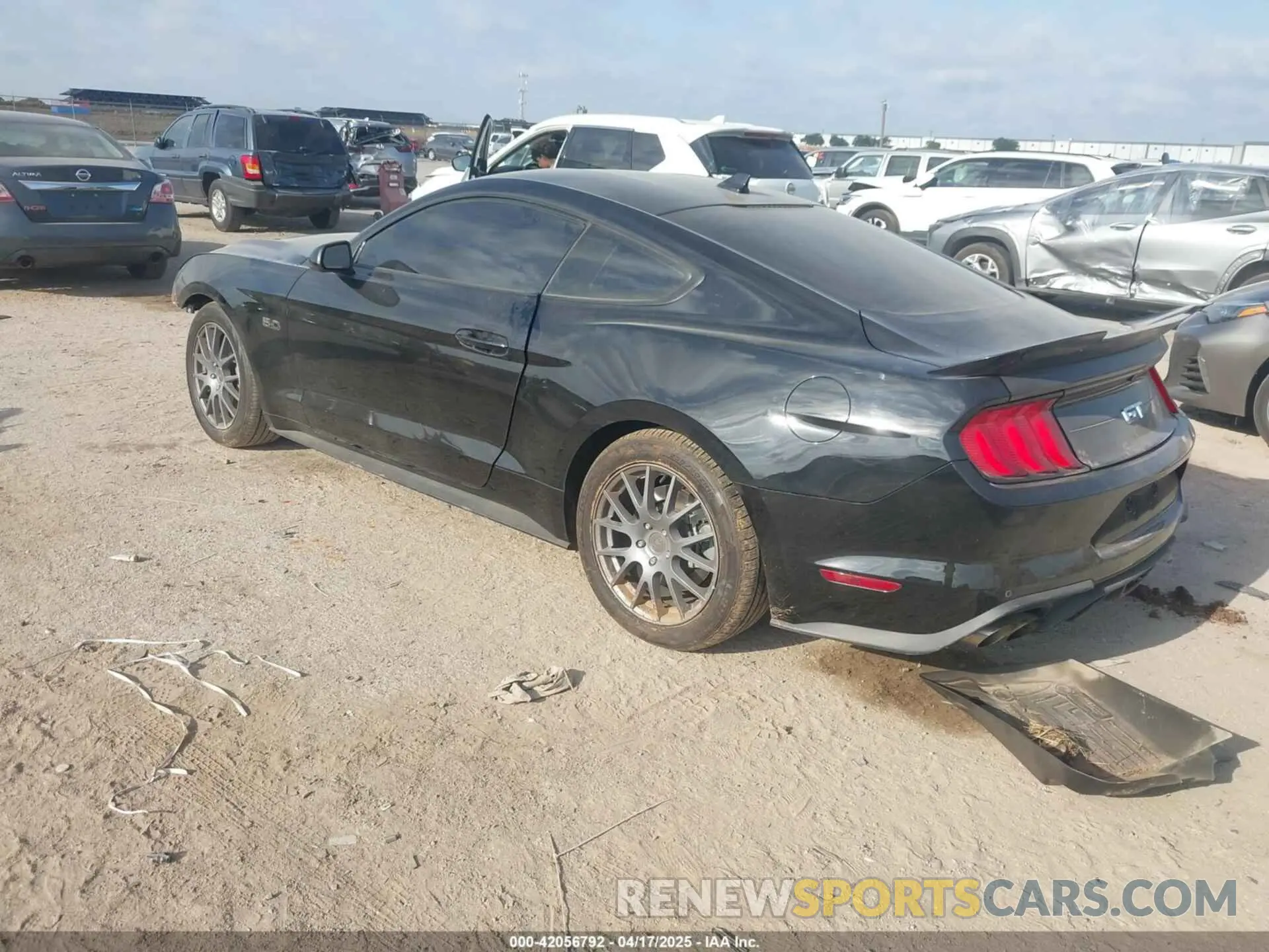 3 Photograph of a damaged car 1FA6P8CF1P5301948 FORD MUSTANG 2023