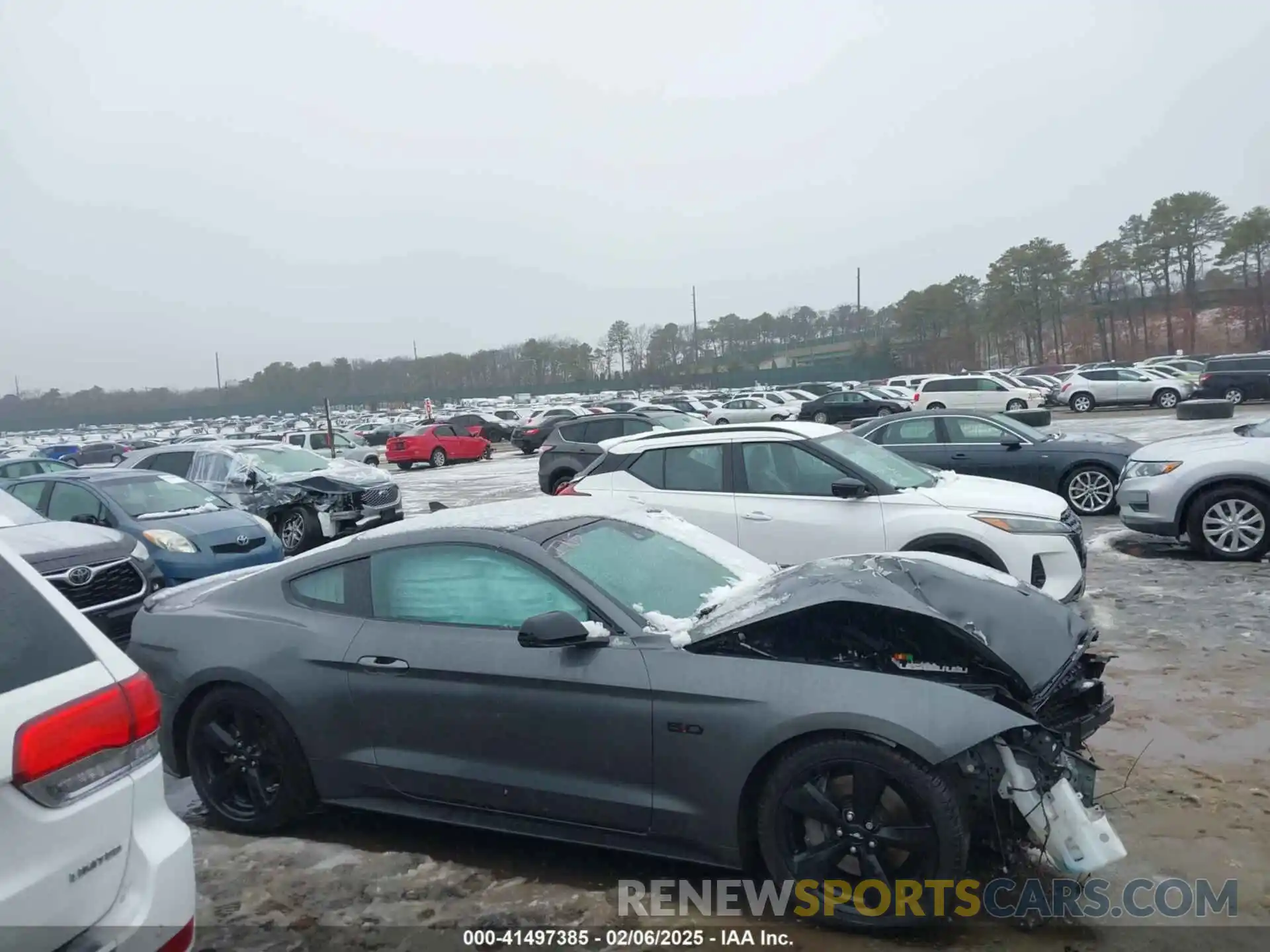 13 Photograph of a damaged car 1FA6P8CF3P5306746 FORD MUSTANG 2023