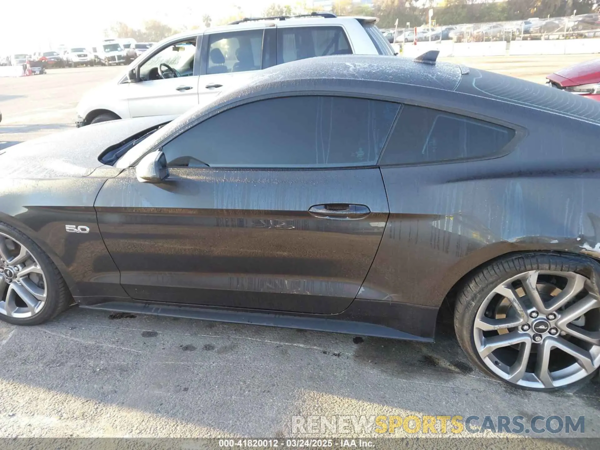 14 Photograph of a damaged car 1FA6P8CF3P5306777 FORD MUSTANG 2023