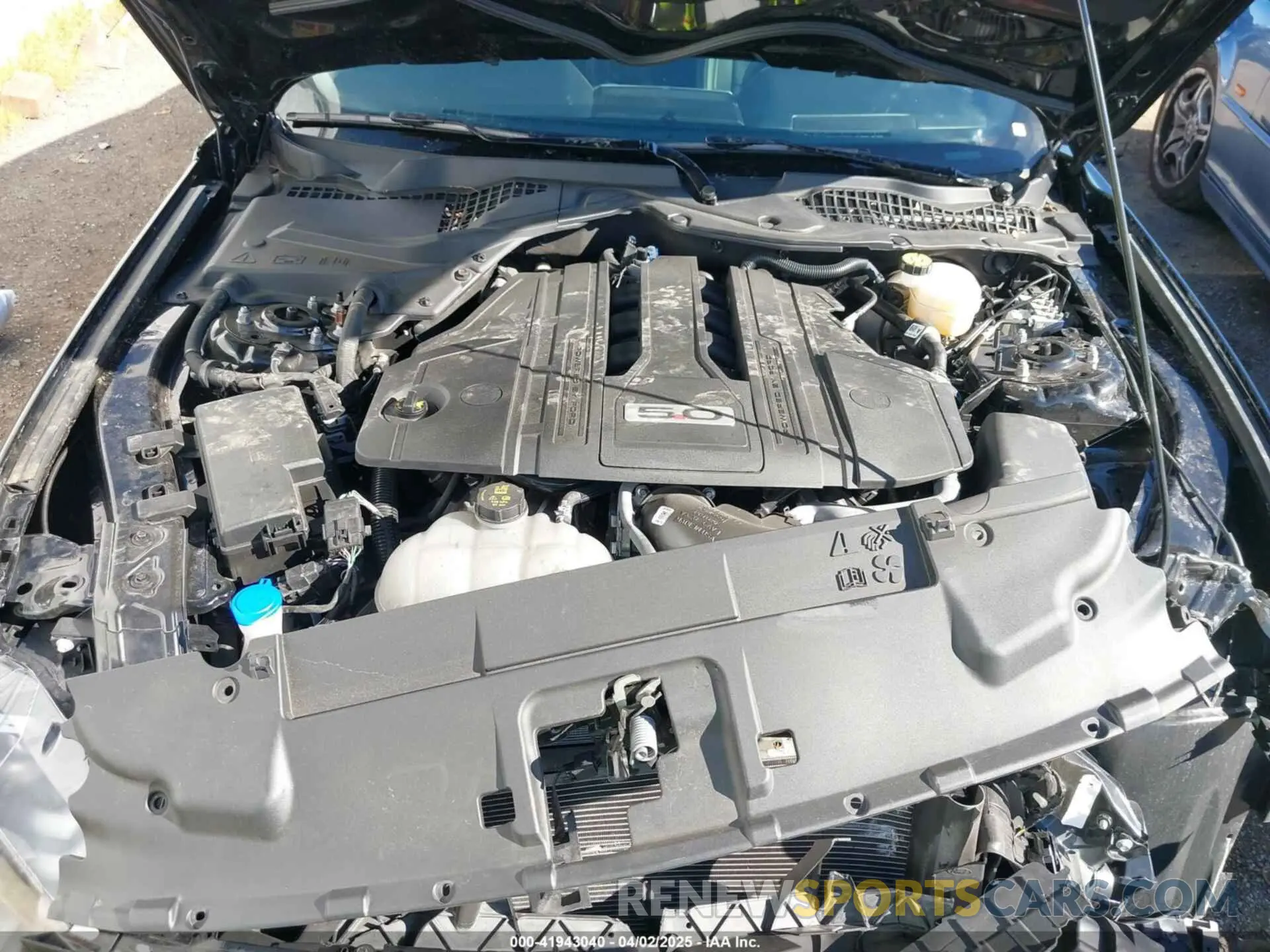 10 Photograph of a damaged car 1FA6P8CF6P5302934 FORD MUSTANG 2023