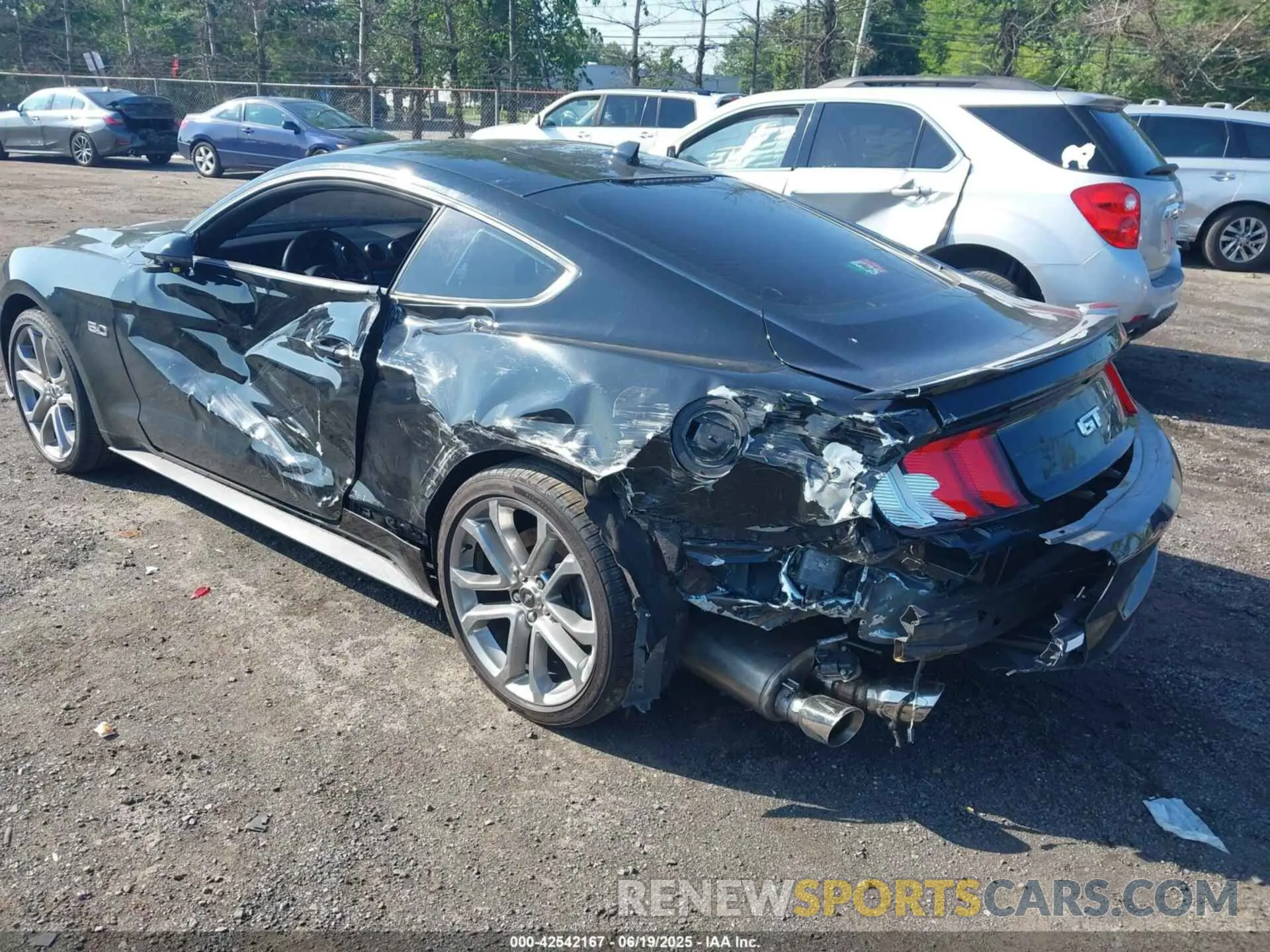 6 Photograph of a damaged car 1FA6P8CF7P5307236 FORD MUSTANG 2023