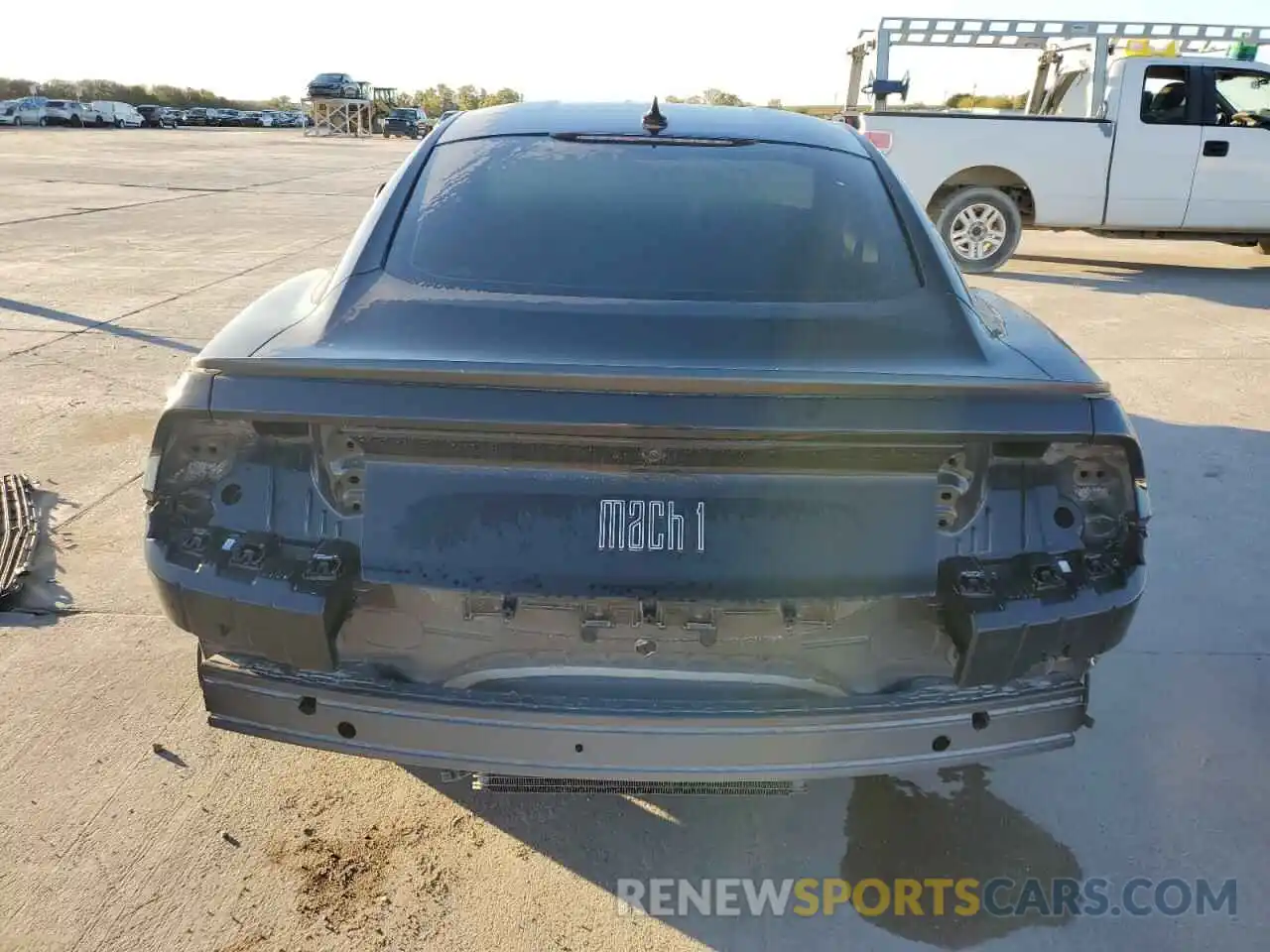 6 Photograph of a damaged car 1FA6P8R02P5501899 FORD MUSTANG 2023