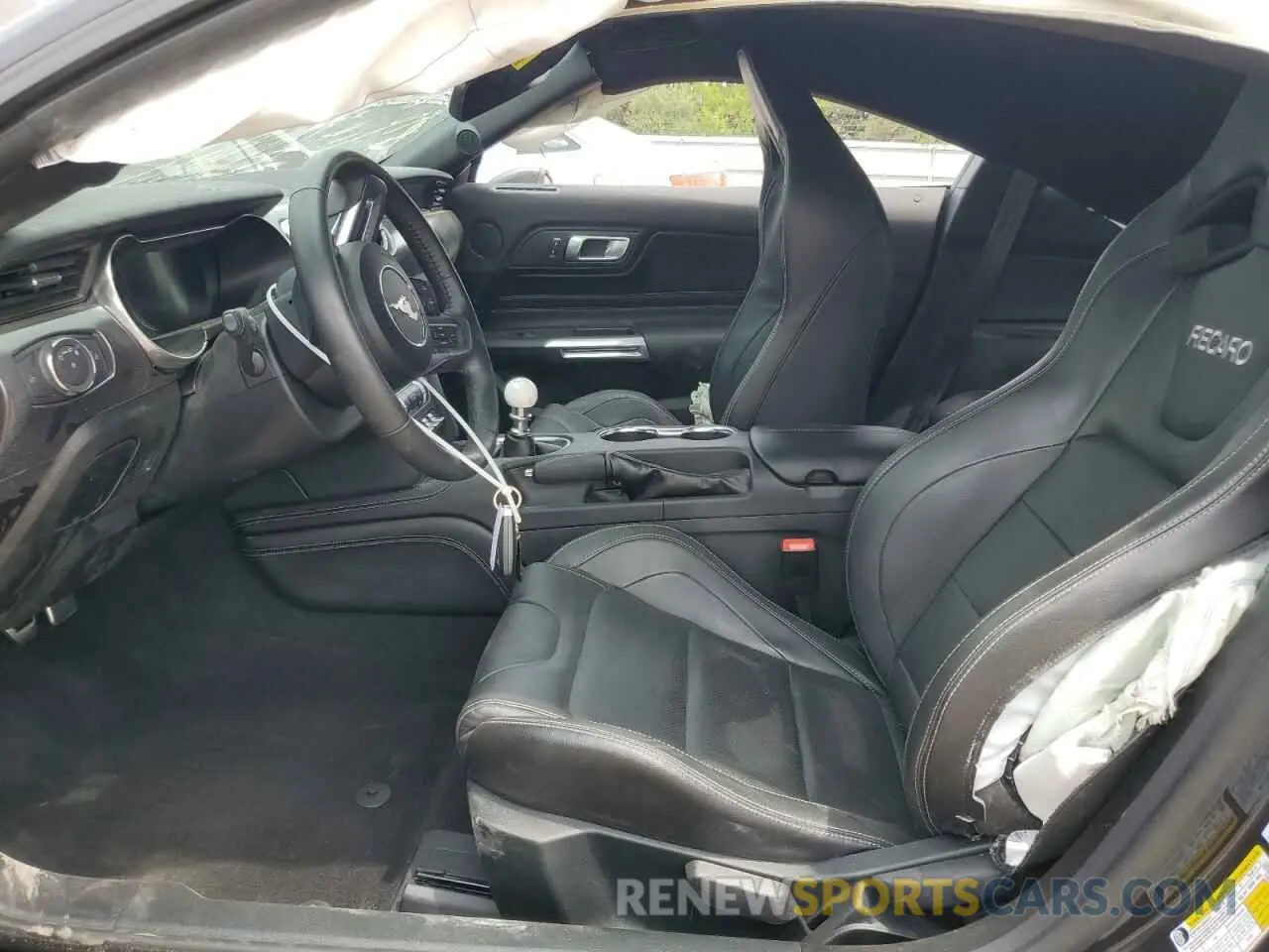 7 Photograph of a damaged car 1FA6P8R0XP5500368 FORD MUSTANG 2023