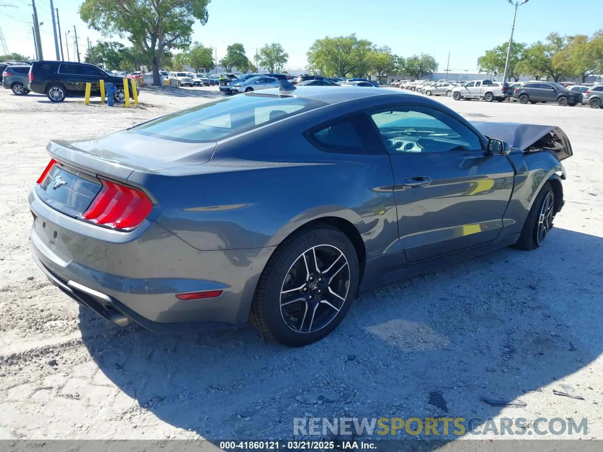 4 Photograph of a damaged car 1FA6P8TH4P5100952 FORD MUSTANG 2023