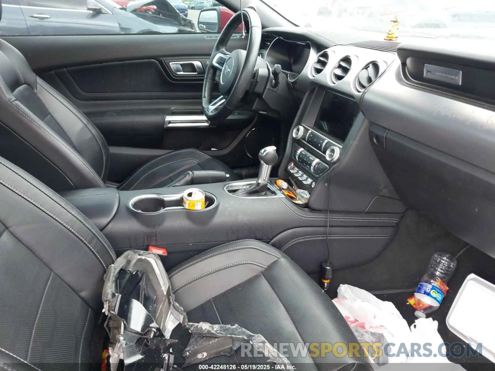 5 Photograph of a damaged car 1FA6P8TH8P5101375 FORD MUSTANG 2023