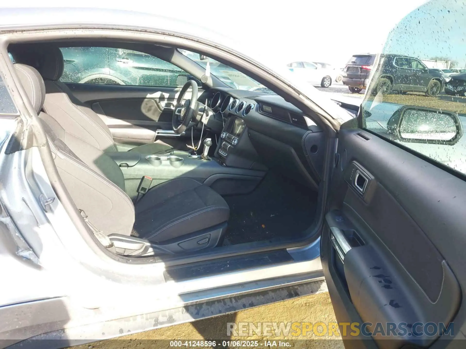 5 Photograph of a damaged car 1FA6P8TH9P5101952 FORD MUSTANG 2023