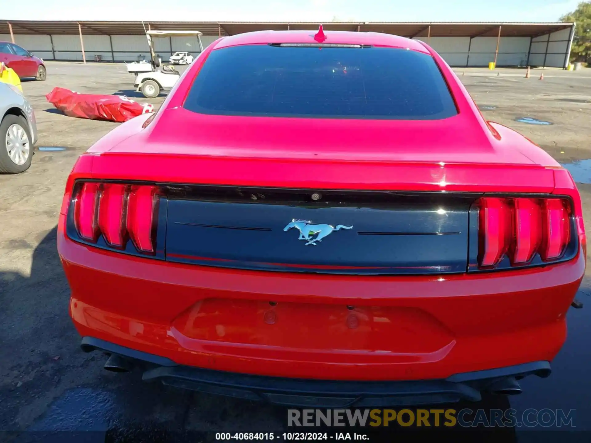 17 Photograph of a damaged car 1FA6P8TH9P5105645 FORD MUSTANG 2023