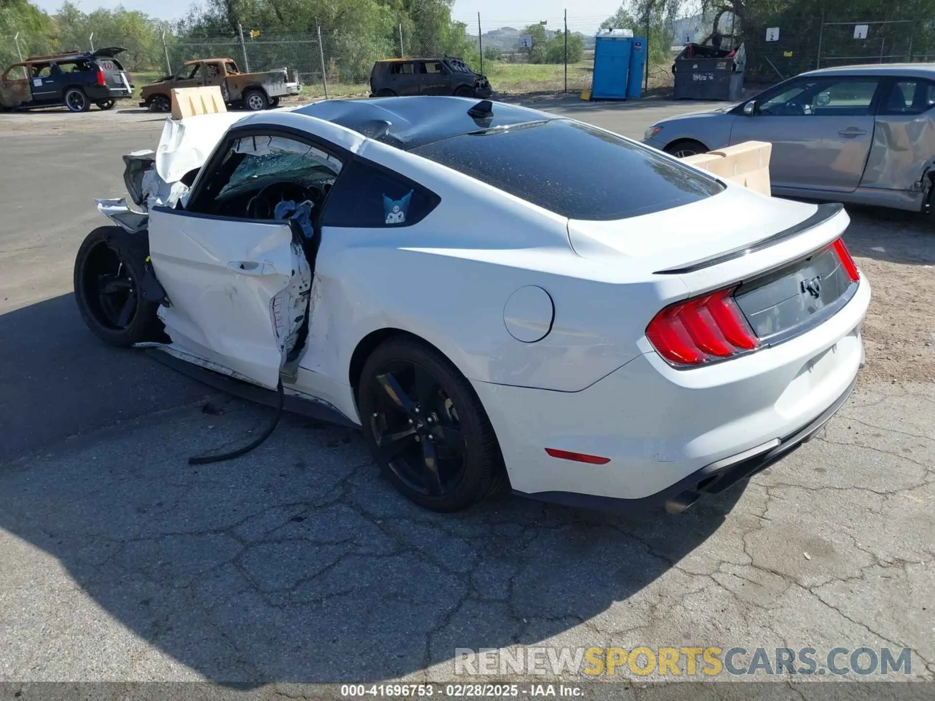 3 Photograph of a damaged car 1FA6P8THXP5101393 FORD MUSTANG 2023