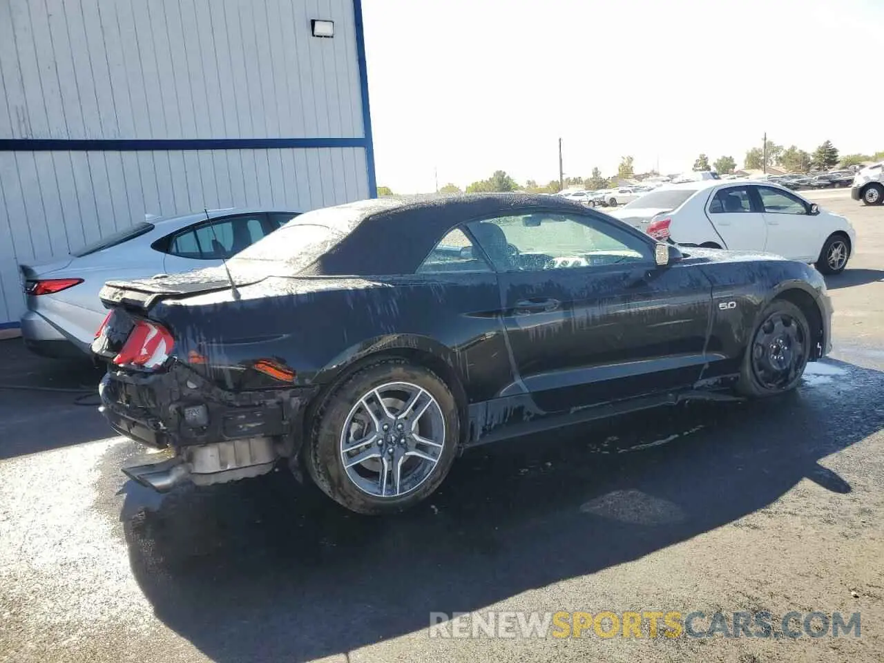 3 Photograph of a damaged car 1FATP8FF7P5109562 FORD MUSTANG 2023
