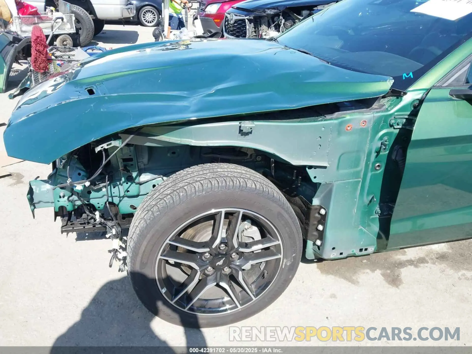 18 Photograph of a damaged car 1FATP8UH3P5100099 FORD MUSTANG 2023