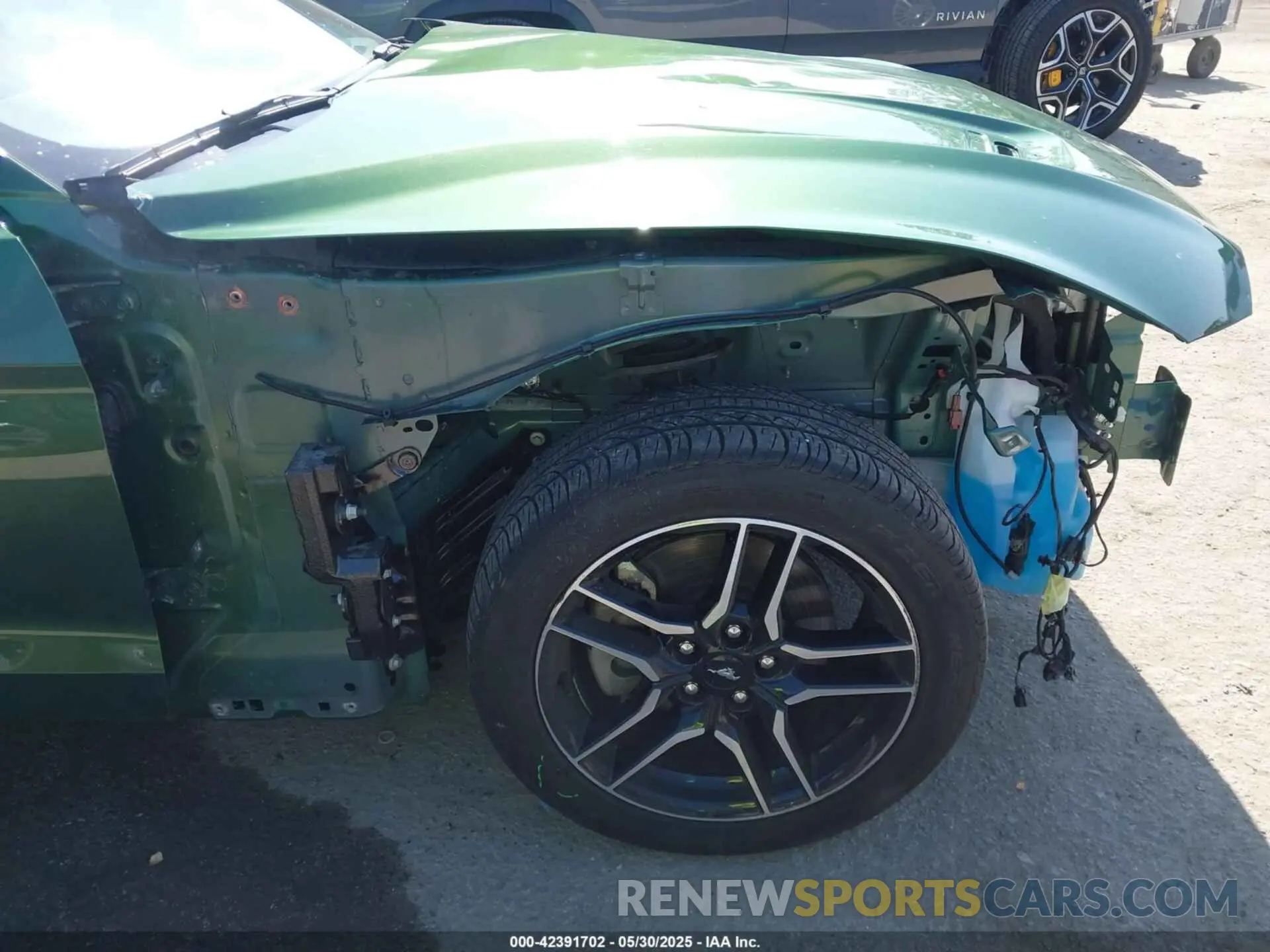 21 Photograph of a damaged car 1FATP8UH3P5100099 FORD MUSTANG 2023