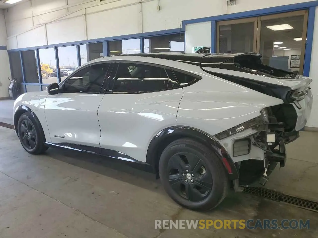 2 Photograph of a damaged car 3FMTK2SU2PMA41137 FORD MUSTANG 2023