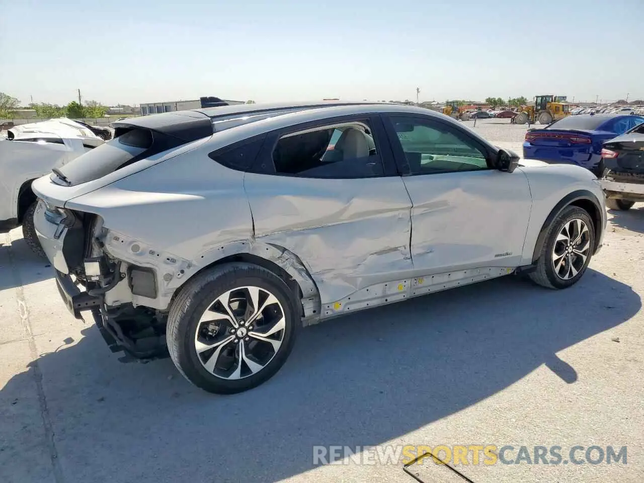 3 Photograph of a damaged car 3FMTK3RM0PMA39768 FORD MUSTANG 2023