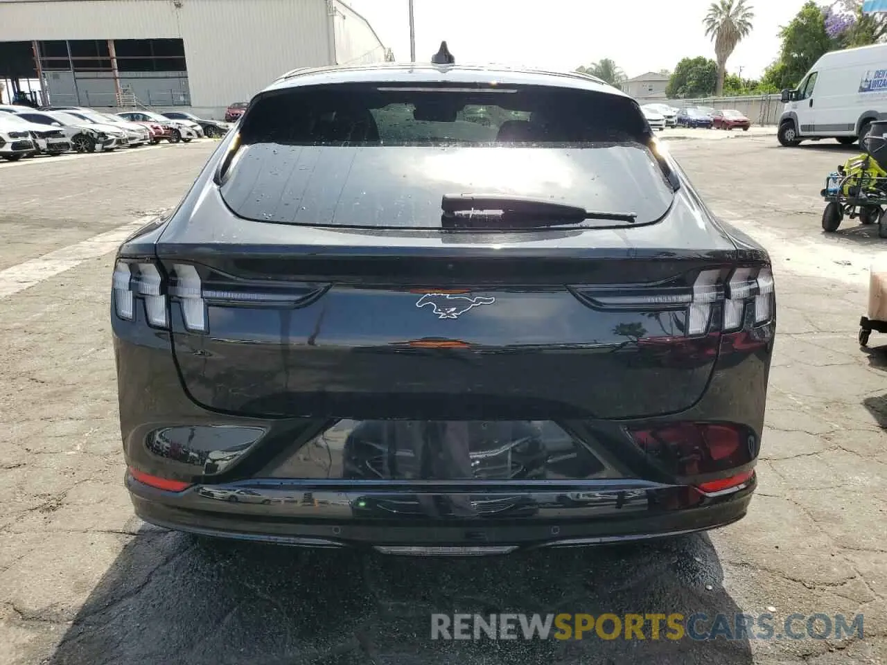 6 Photograph of a damaged car 3FMTK3SU5PMB06505 FORD MUSTANG 2023