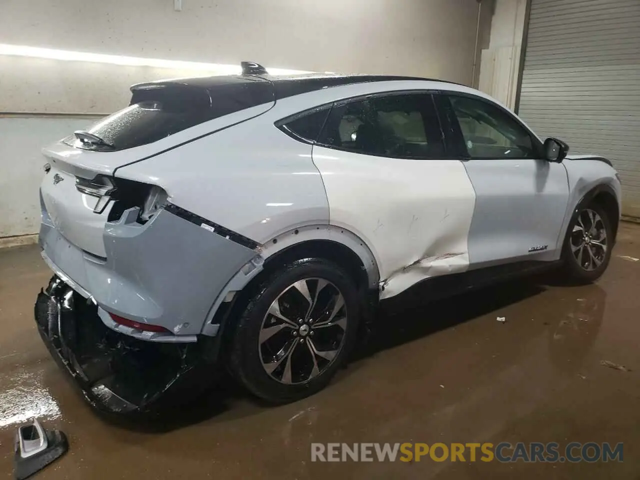 3 Photograph of a damaged car 3FMTK3SU6PMA84840 FORD MUSTANG 2023