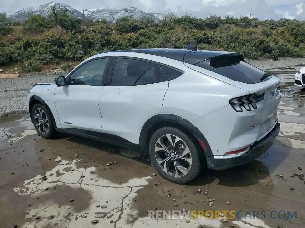 2 Photograph of a damaged car 3FMTK3SU9PMA74030 FORD MUSTANG 2023