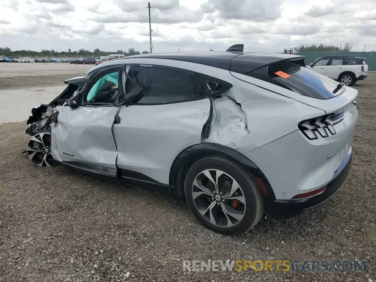 2 Photograph of a damaged car 3FMTK3SUXPMA85523 FORD MUSTANG 2023